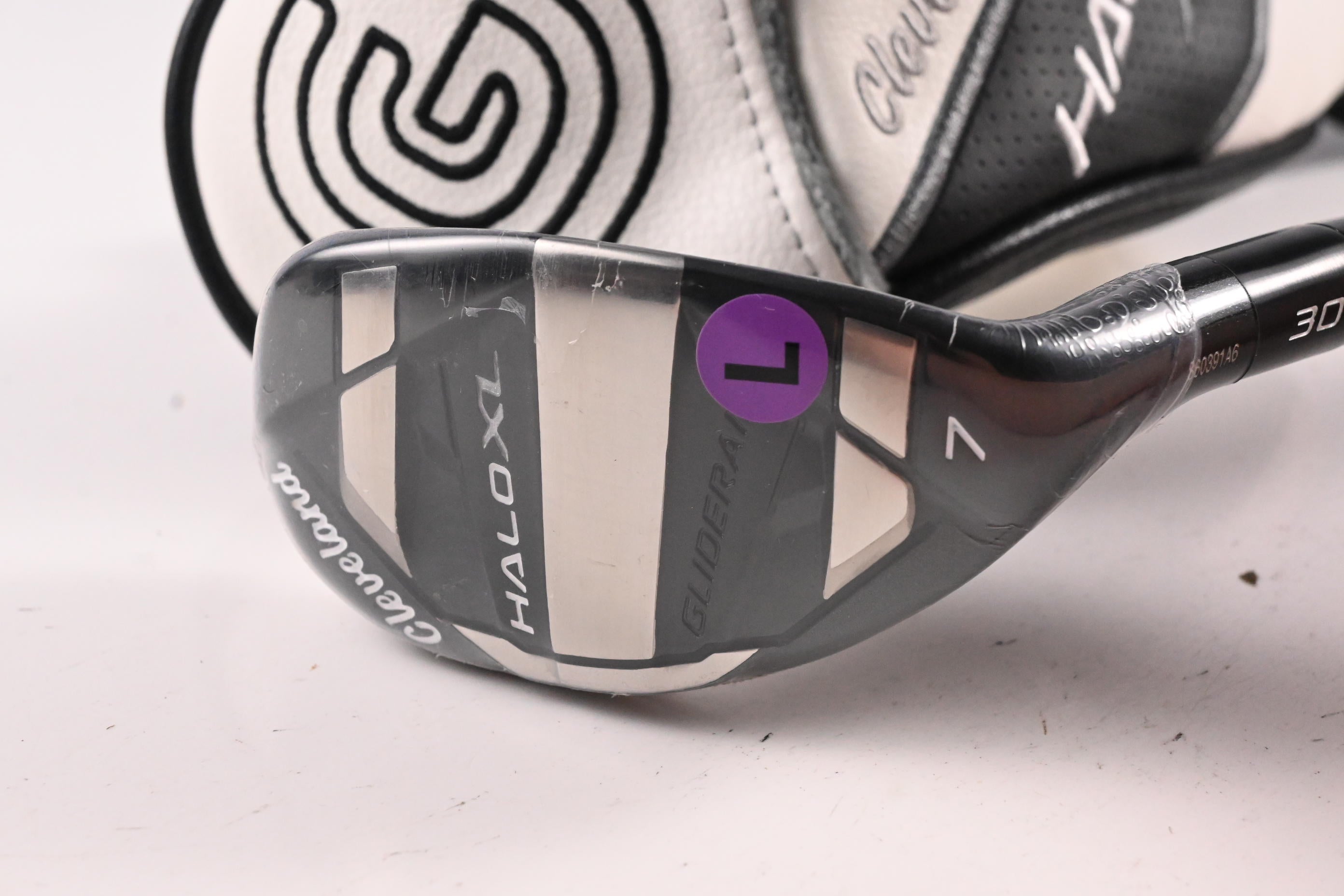 Ladies Cleveland Halo XL #7 Hybrid / 30 Degree / Ladies Flex Ascent PL 40 Shaft