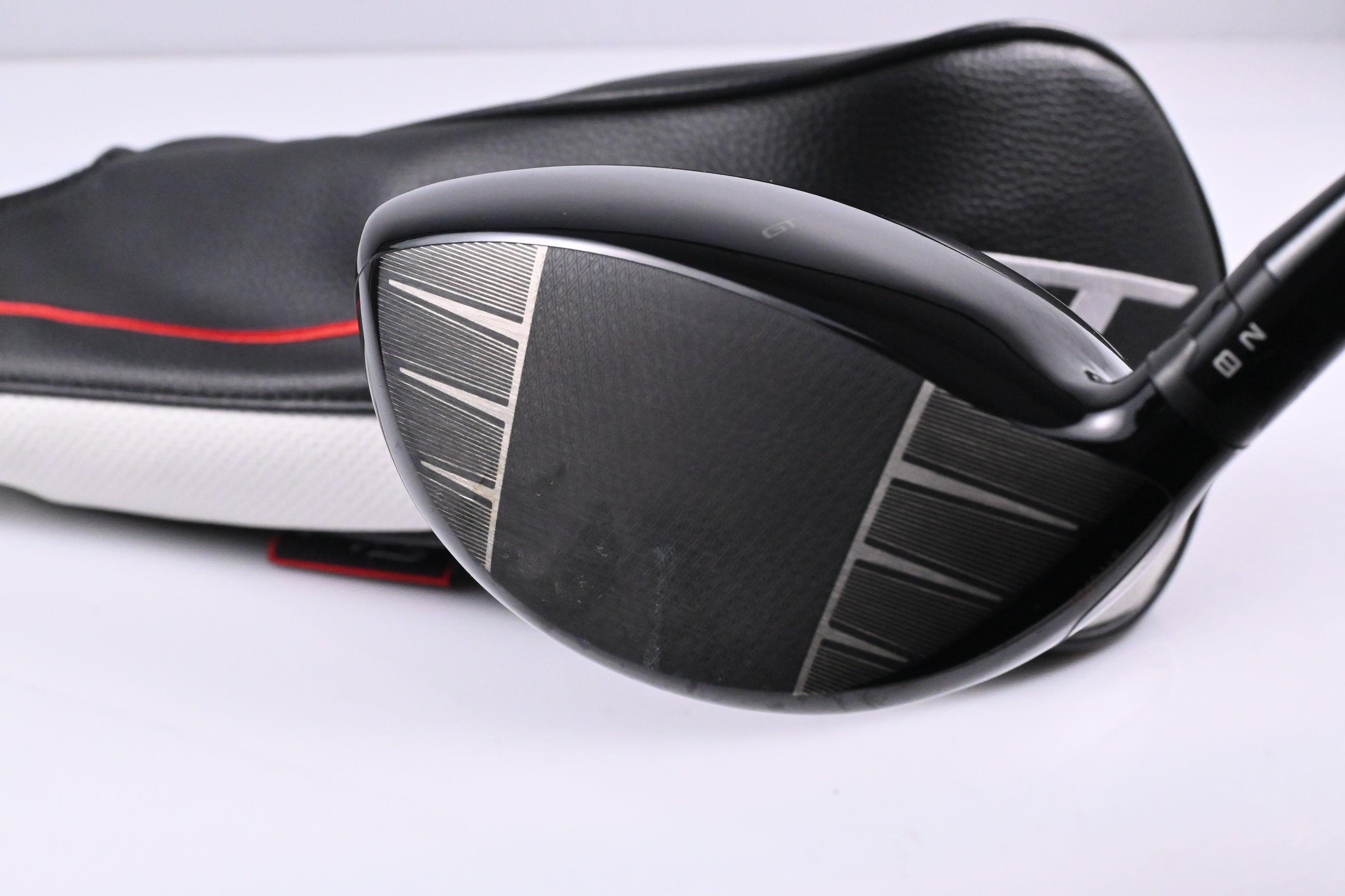 Titleist GT1 Driver / 9 Degree / Regular Flex Fujikura Air Speeder 40 Shaft
