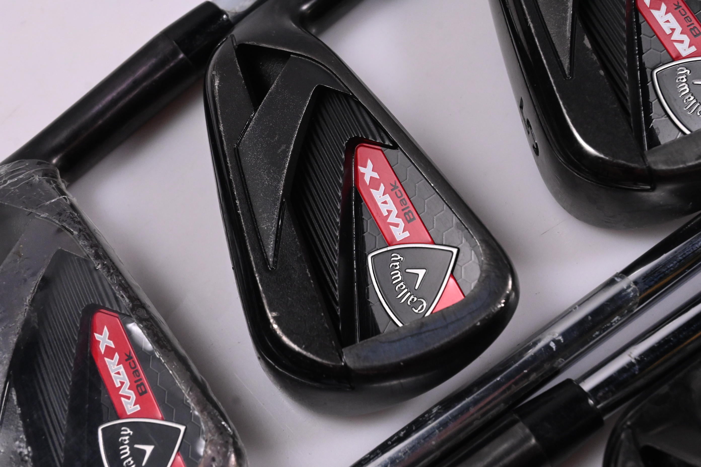 Callaway RAZR X Black Irons / 3-9i / UniFlex Memphis-10 Shafts