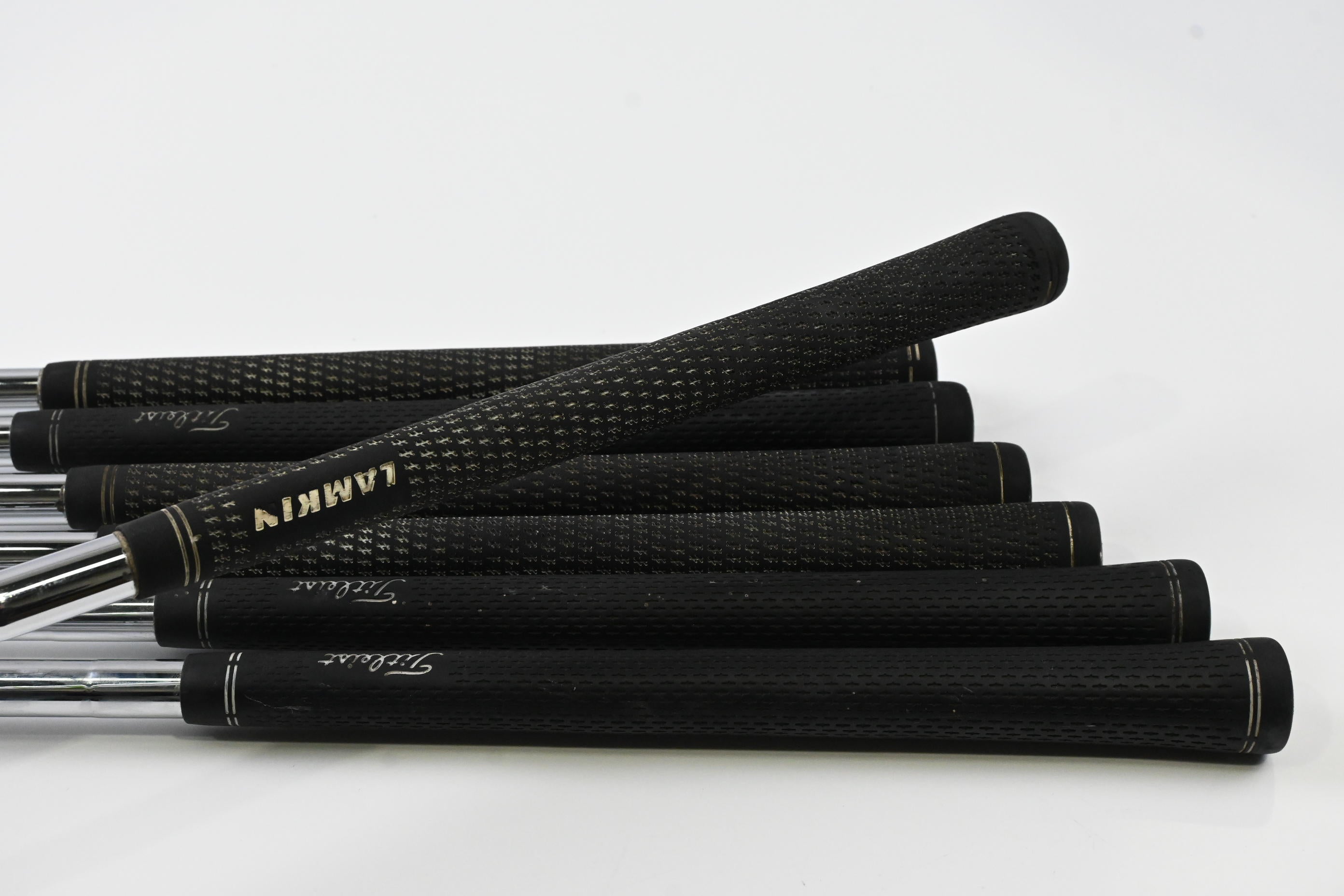 Titleist 712 AP1 Irons / 4-PW / Regular Flex Dynamic Gold R300