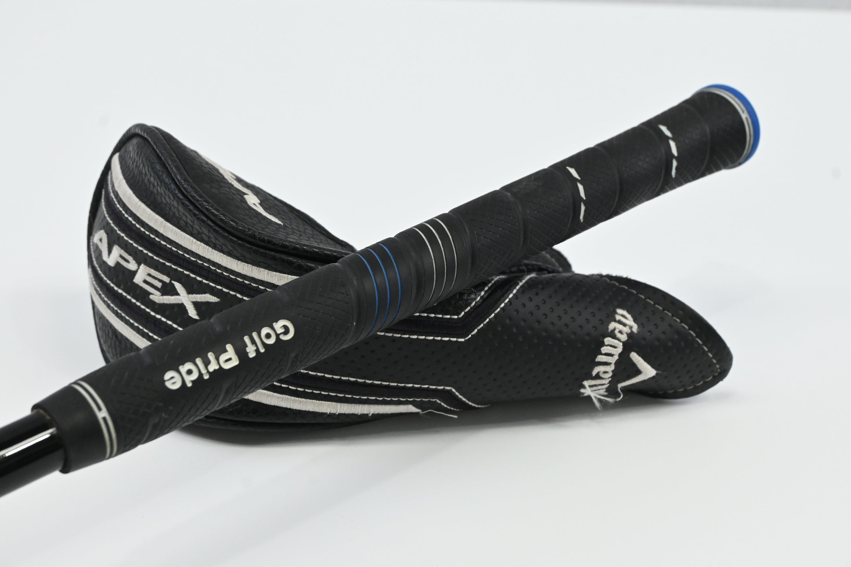 Callaway Apex UW #2 Hybrid / 17 Degree / Stiff Flex HZRDUS Smoke Black RDX 70