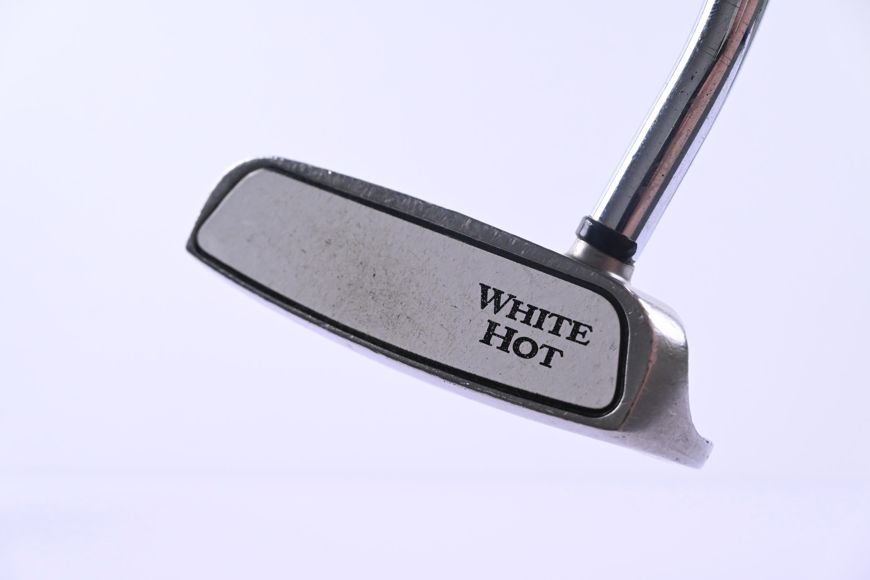 Odyssey White Hot 2 Ball Putter / 32 Inch
