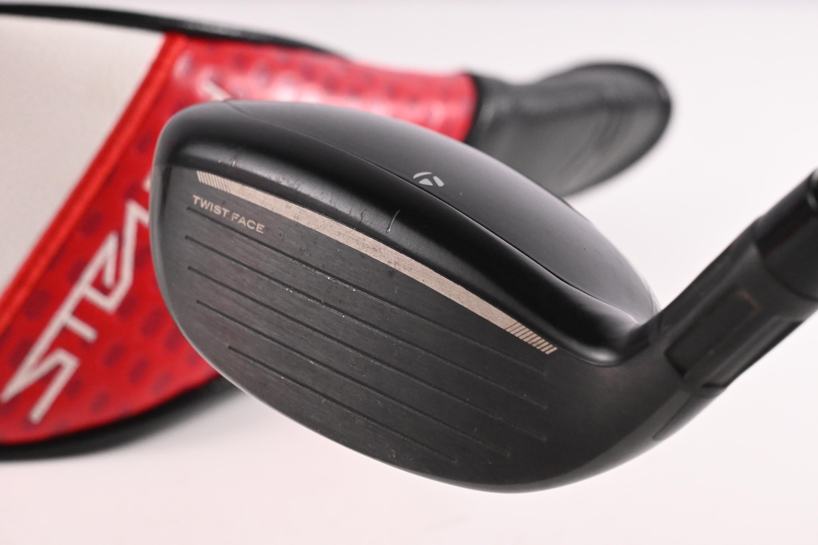 Taylormade Stealth 2 #3 Hybrid / 19 Degree / Regular Flex Ventus TR Red 6 Shaft