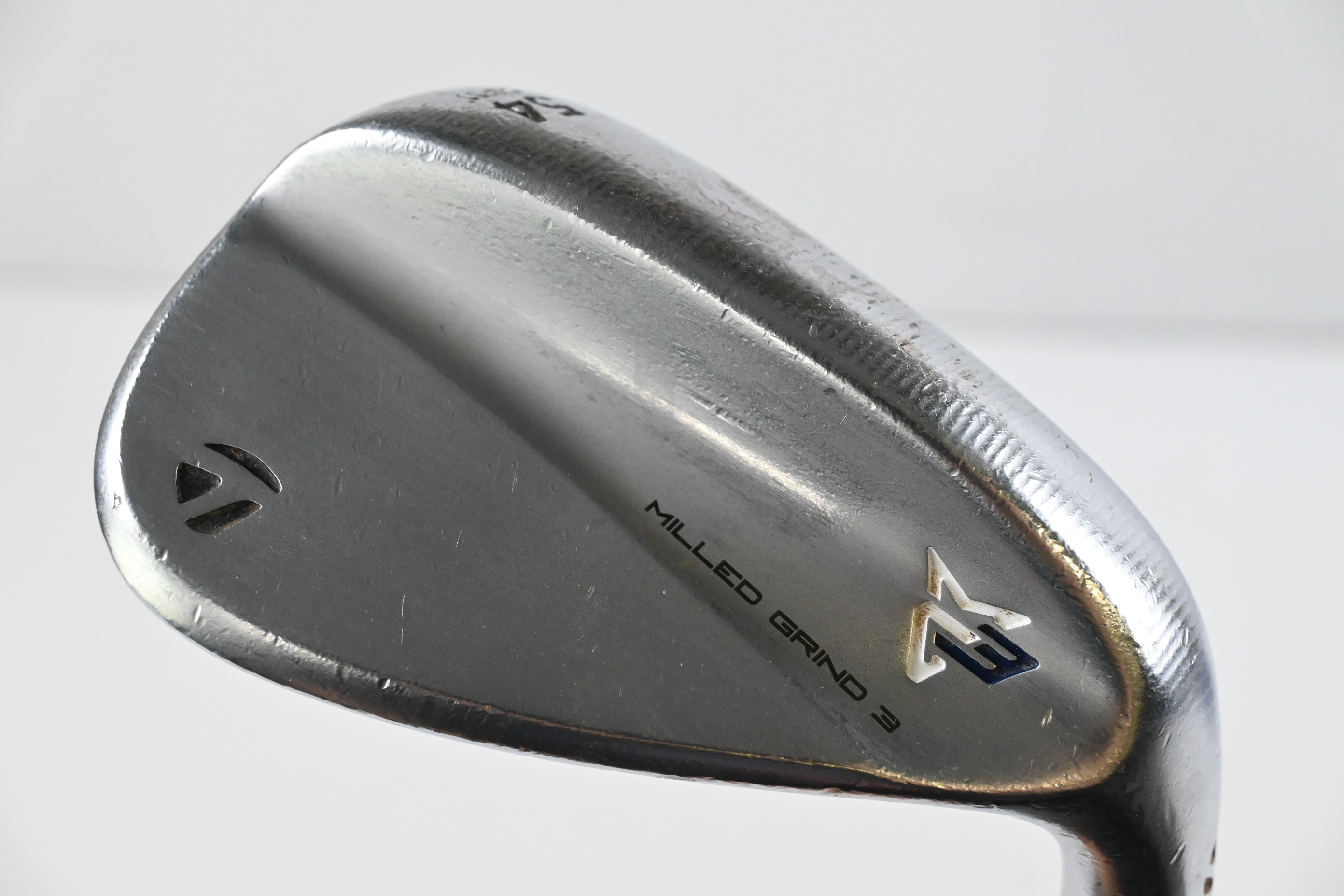 Taylormade Milled Grind 3 Sand Wedge / 54 Degree / Stiff Flex Dynamic Gold S200