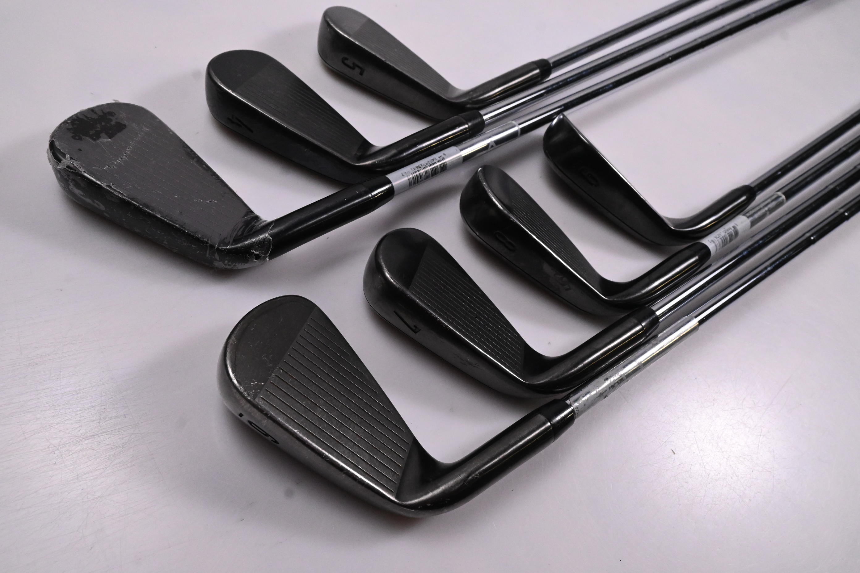 Callaway RAZR X Black Irons / 3-9i / UniFlex Memphis-10 Shafts