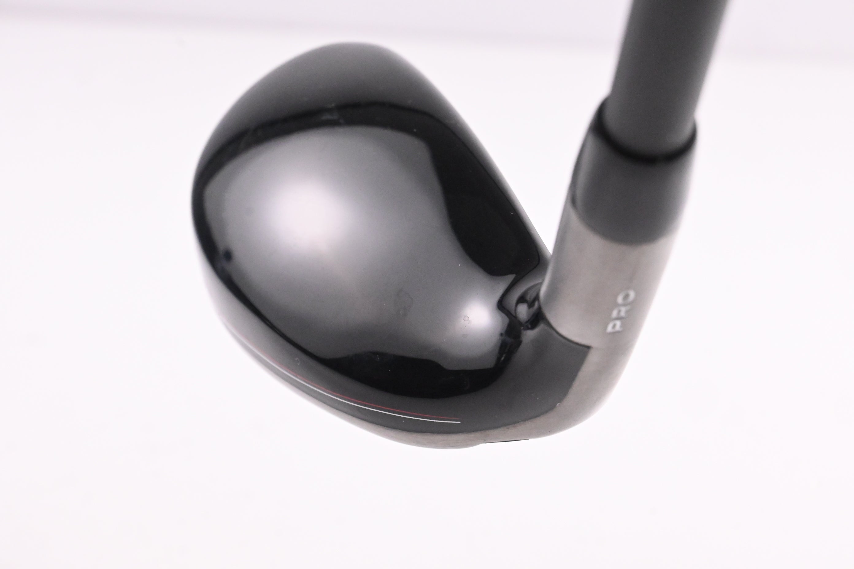 Left Hand Callaway Apex Pro 21 #2 Hybrid / 18 Degree / Regular Flex MMT 70 Shaft