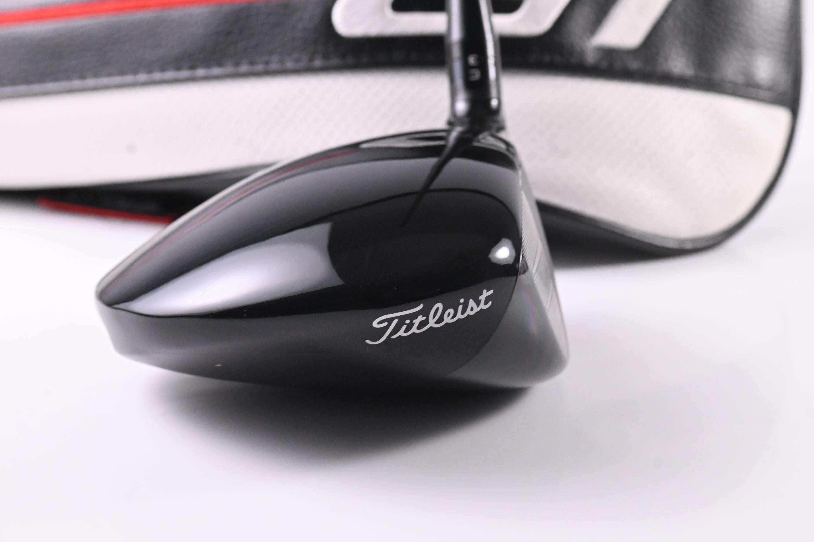 Titleist GT2 Driver / 10 Degree / X-Flex Project X TITAN Black 80 Shaft