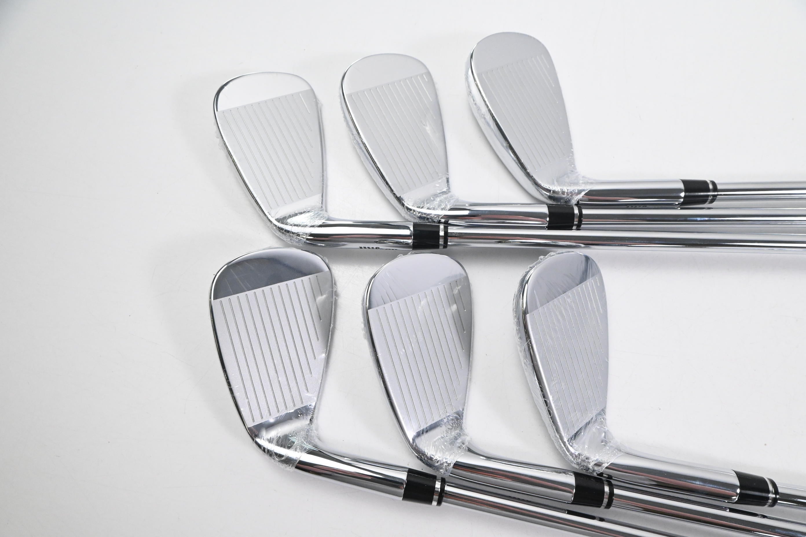 Wilson DYNAPWR Irons / 5-PW / Regular Flex KBS Tour Lite Shafts