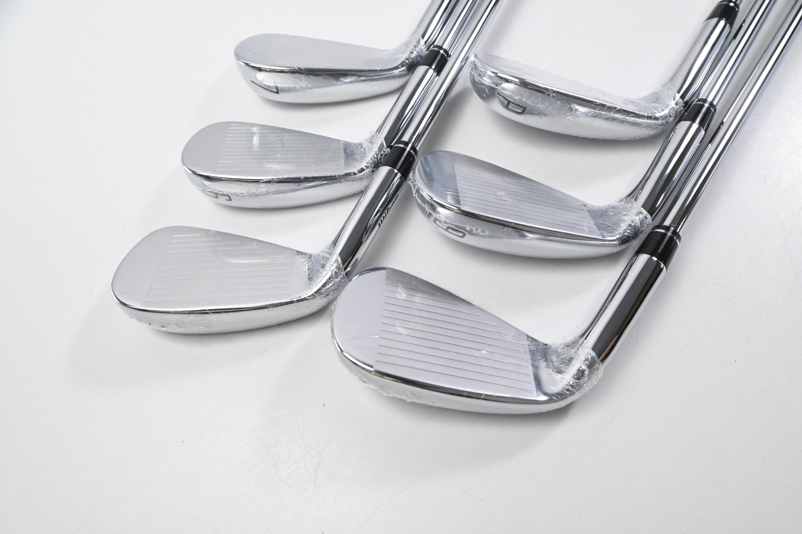 Wilson DYNAPWR Irons / 5-PW / Regular Flex KBS Tour Lite Shafts