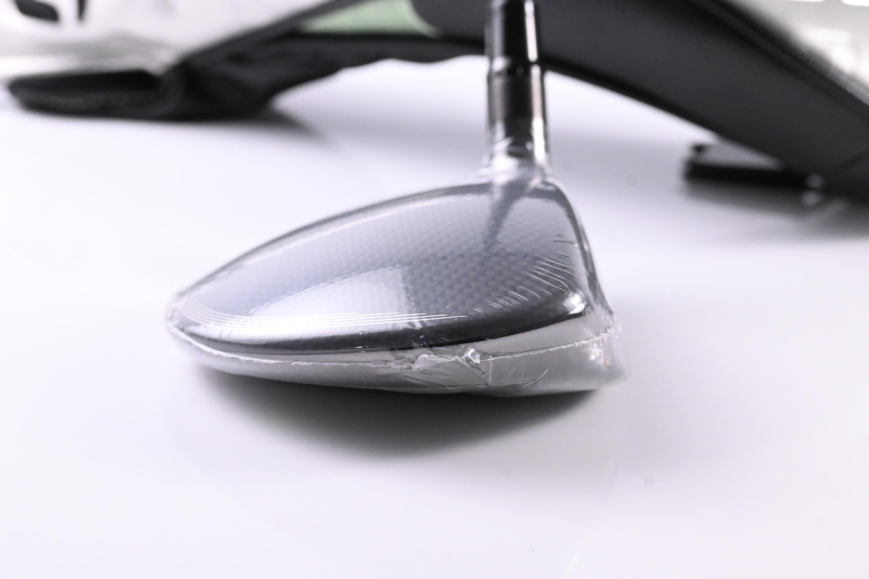 Taylormade Qi35 Max Lite #5 Wood / 18.5 Degree / Senior Flex Vanquish 4 Shaft