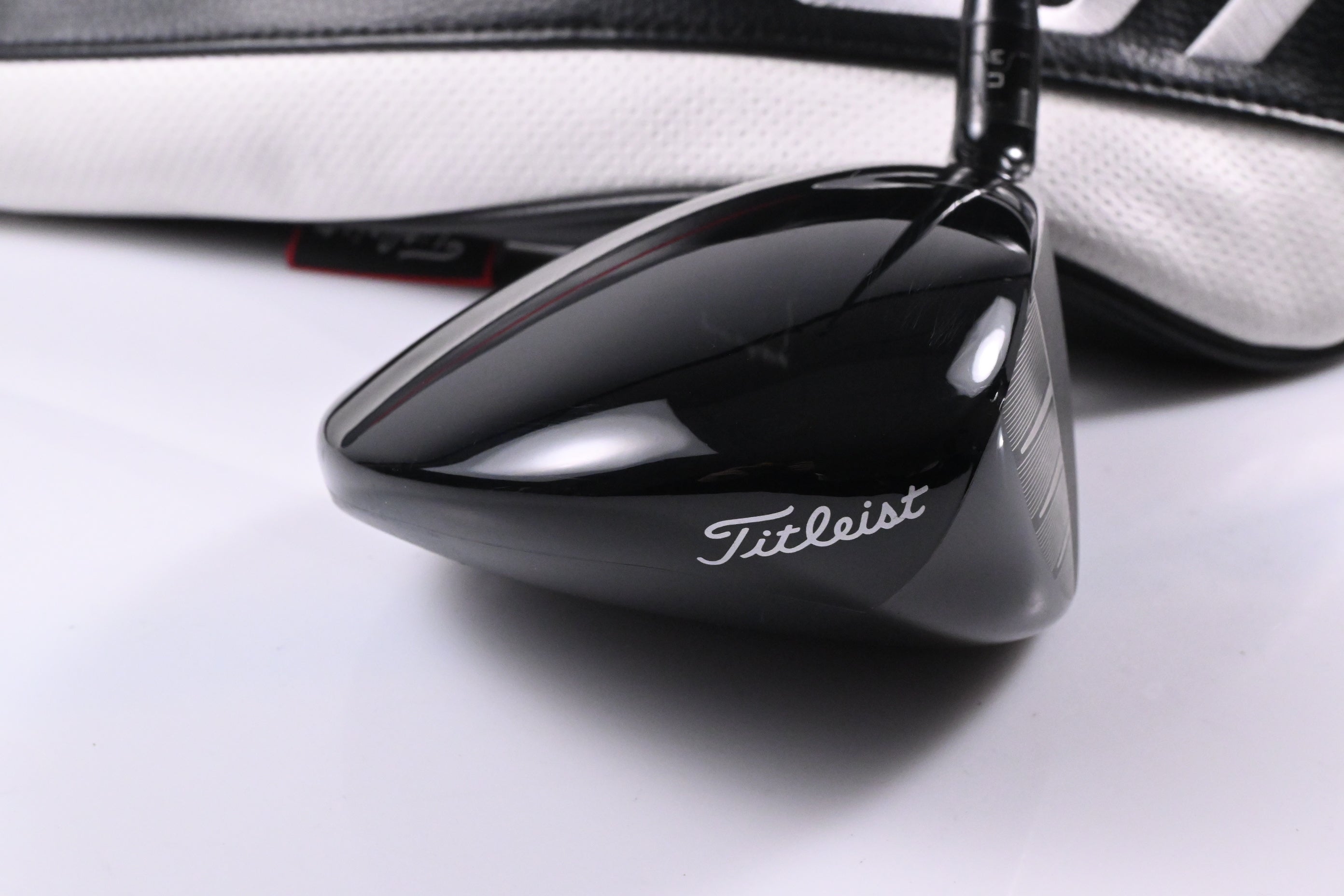 Titleist GT3 Driver / 8 Degree / X-Flex HZRDUS Black 60 Shaft