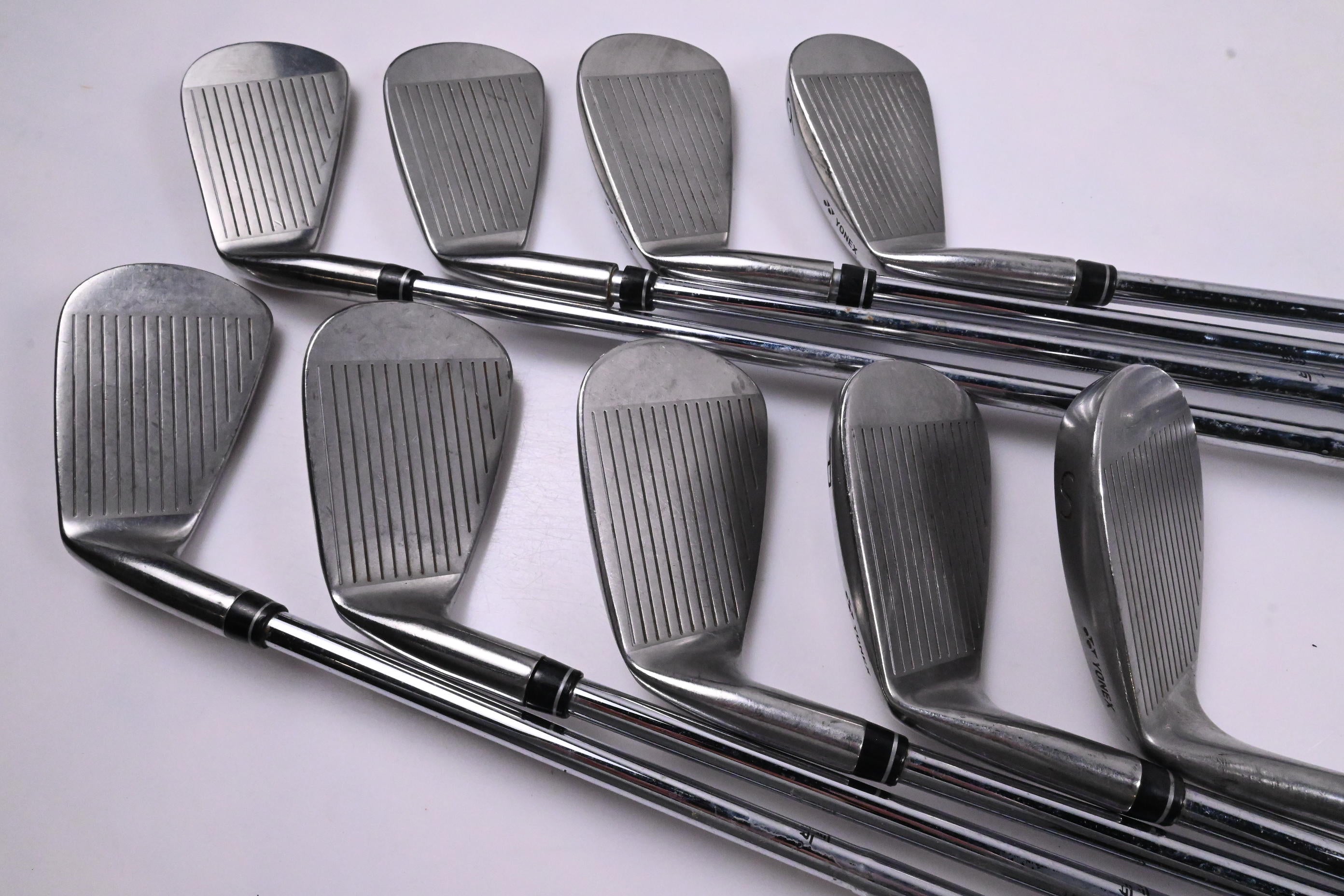 Yonex V-Mass 260 Irons / 3-PW+SW / Uniflex Yonex V-Mass Shafts