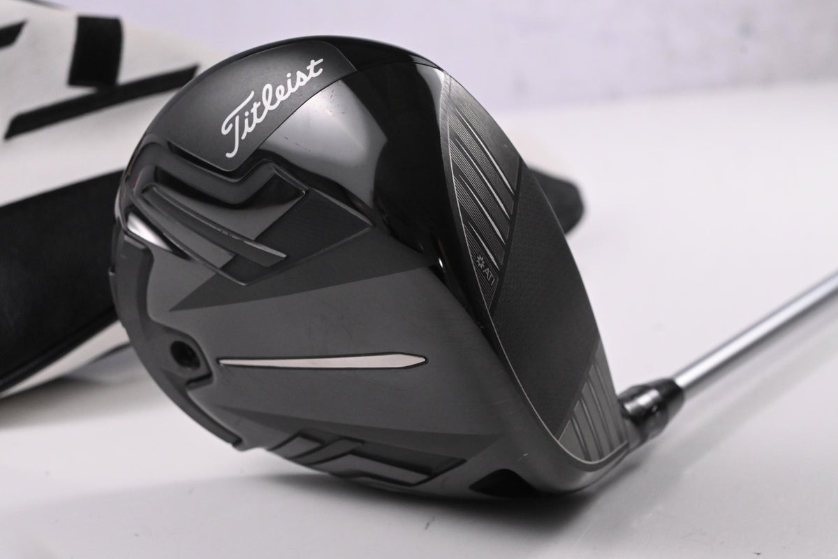 Titleist TSi3 Driver / 9 Degree / Regular Flex Fujikura Air Speeder 40 Shaft
