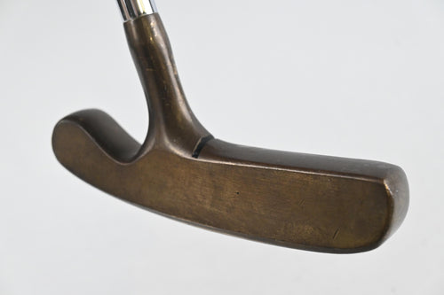 Acushnet Bullseye Putter / 36 Inch