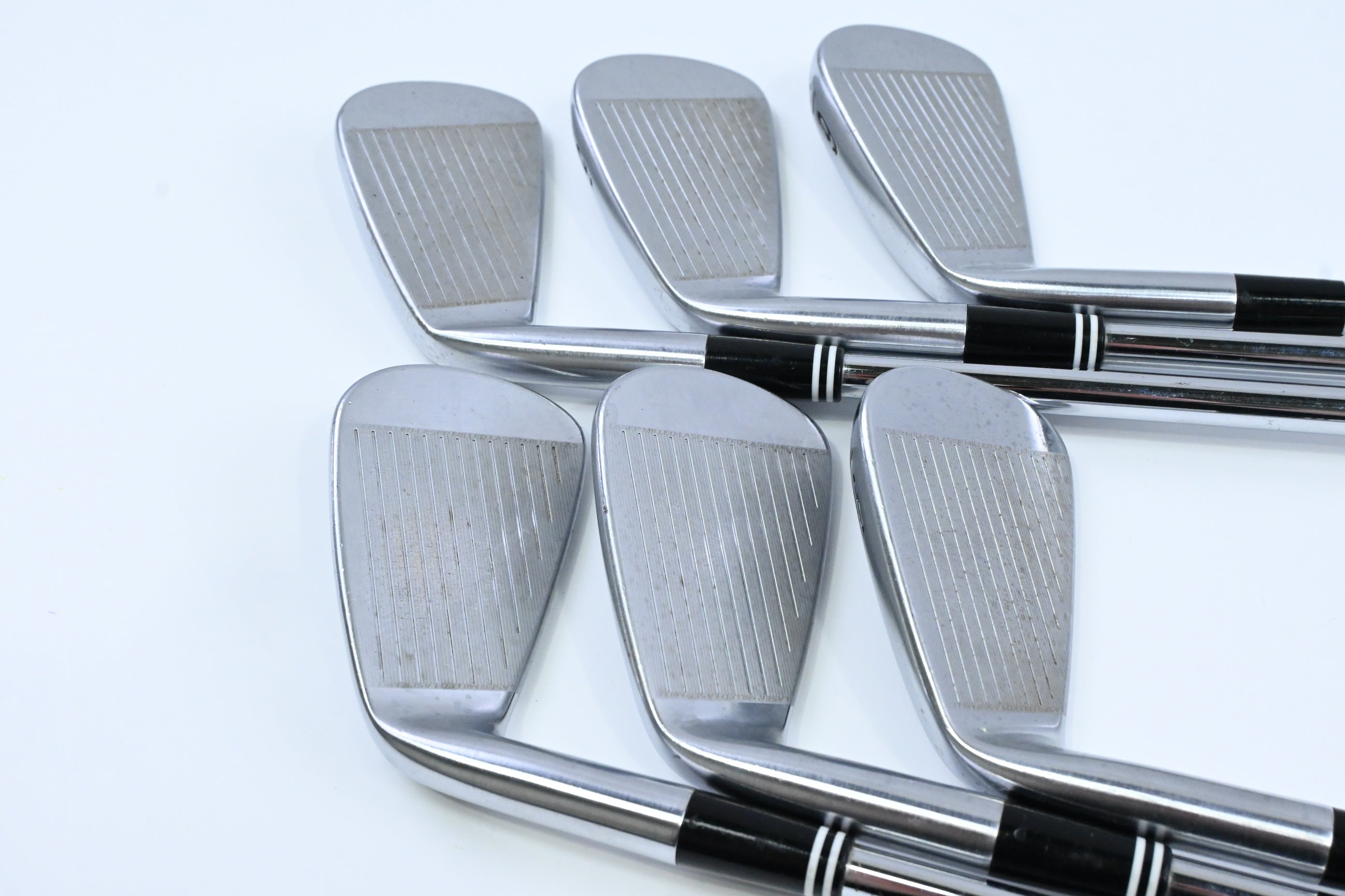 Cleveland CG16 Tour Irons / 4-9 / Regular Flex Steel Shafts