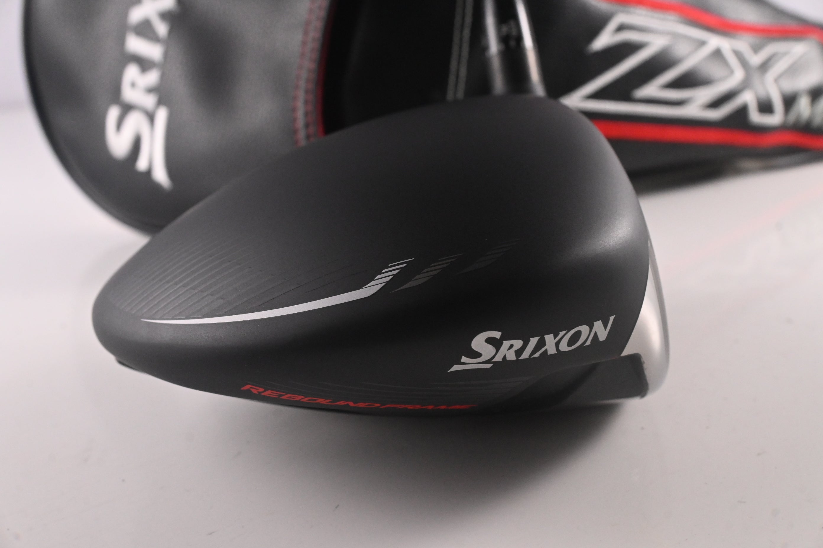 Srixon ZX5 LS Mk II 2023 Driver / 8.5 Degree / X-Flex HZRDUS Black Gen 4 70