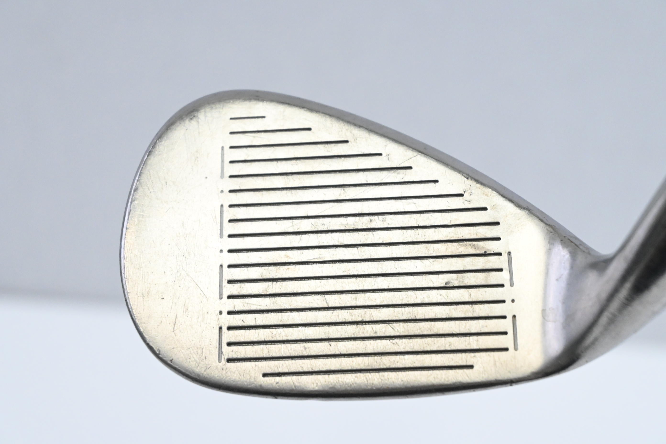Cobra Gravity Back Lob Wedge / 60 Degree / Regular Flex Cobra Shaft