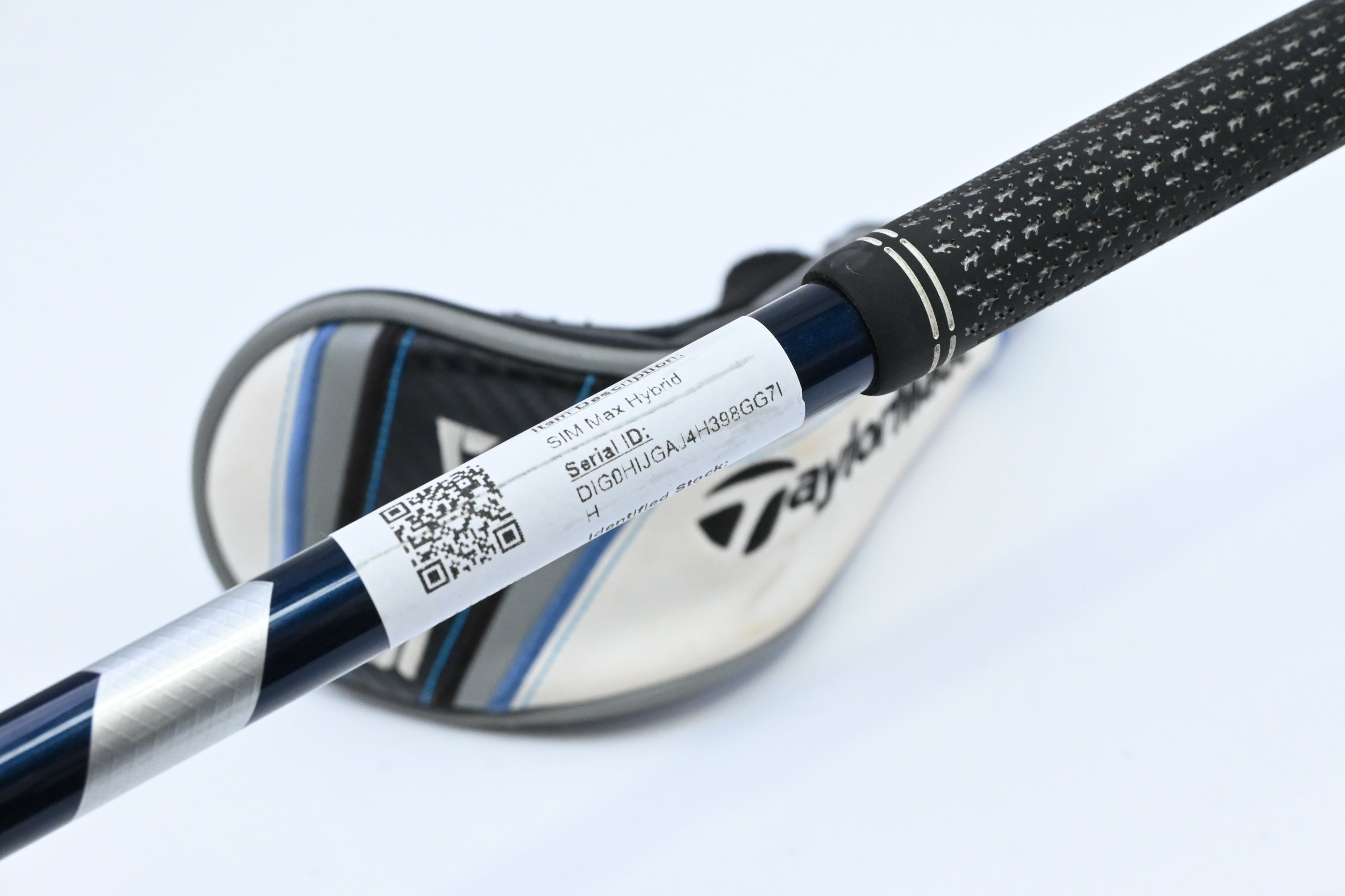 Taylormade SIM Max #3 Hybrid / 19 Degree / Stiff Flex Fujikura Ventus Blue 7