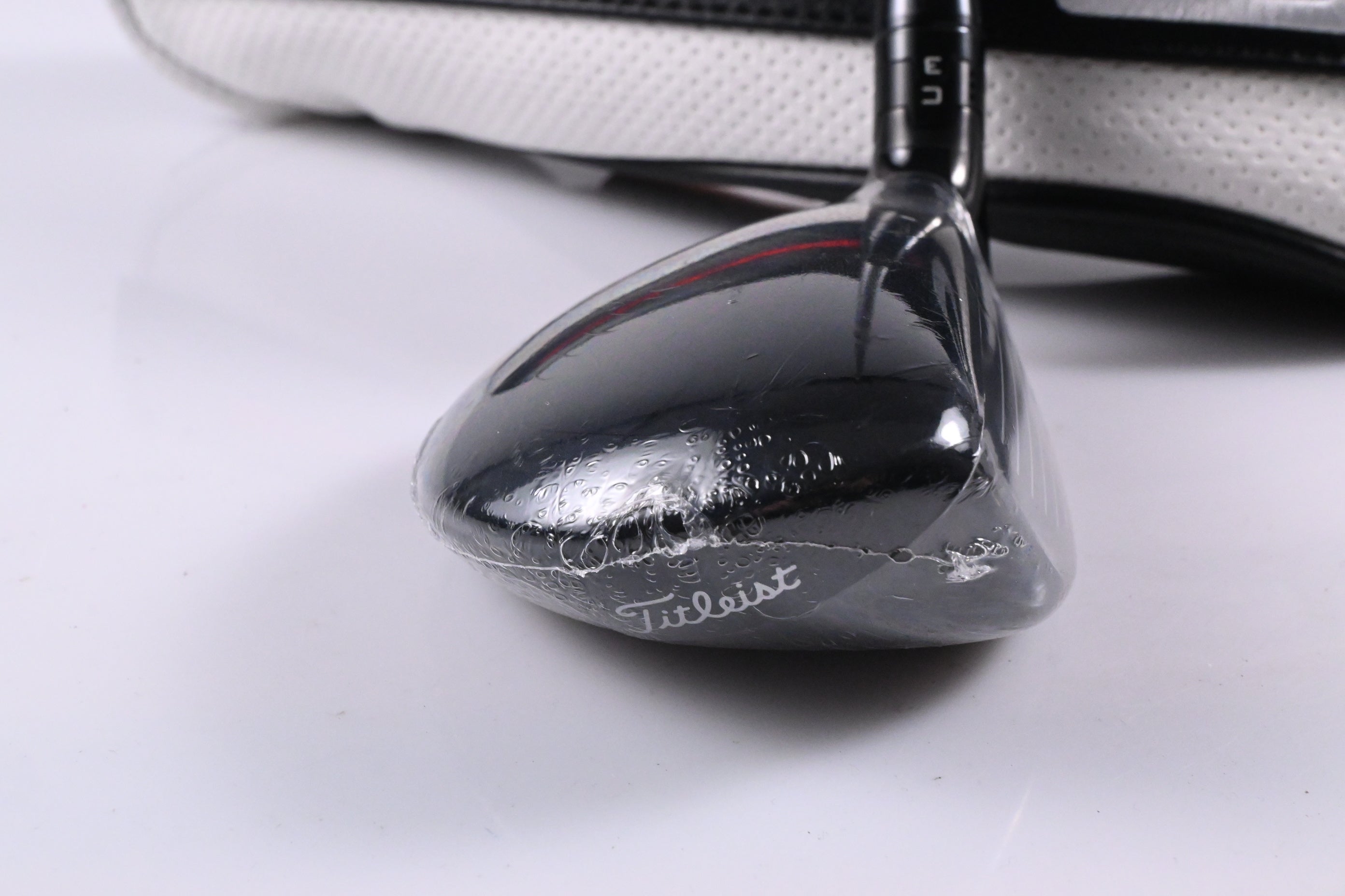 Titleist GT1 #5 Hybrid / 23 Degree / Regular Flex Fujikura Air Speeder 50 Shaft