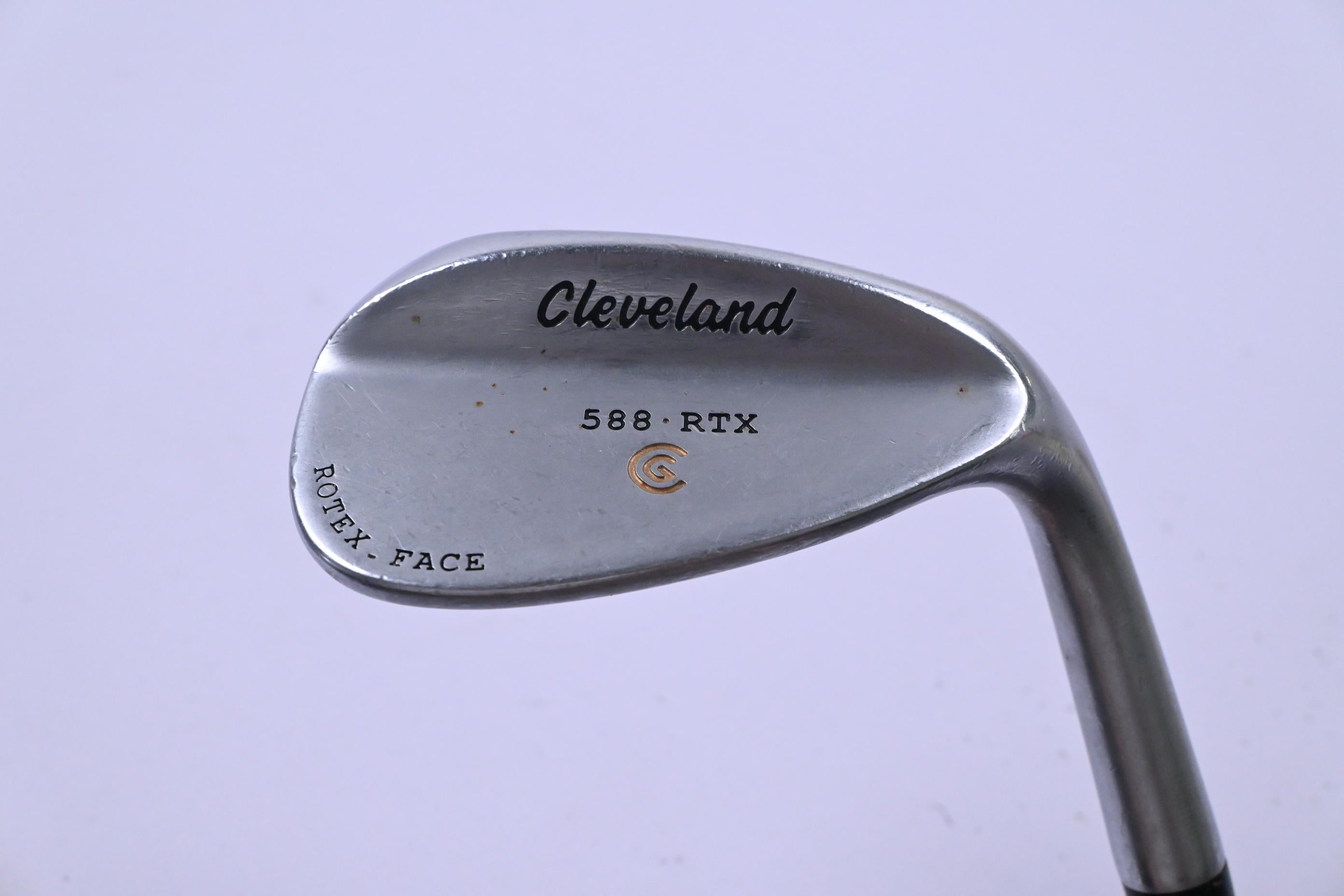 Cleveland 588 RTX Sand Wedge / 56 Degree / Wedge Flex Dynamic Gold Shaft