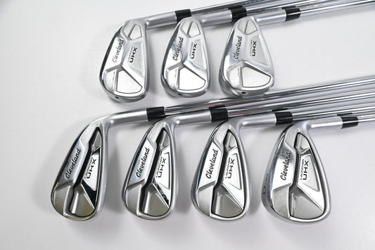 Cleveland Launcher UHX Irons / 5-PW+GW / Regular Flex Dynamic Gold DST 98 Shafts