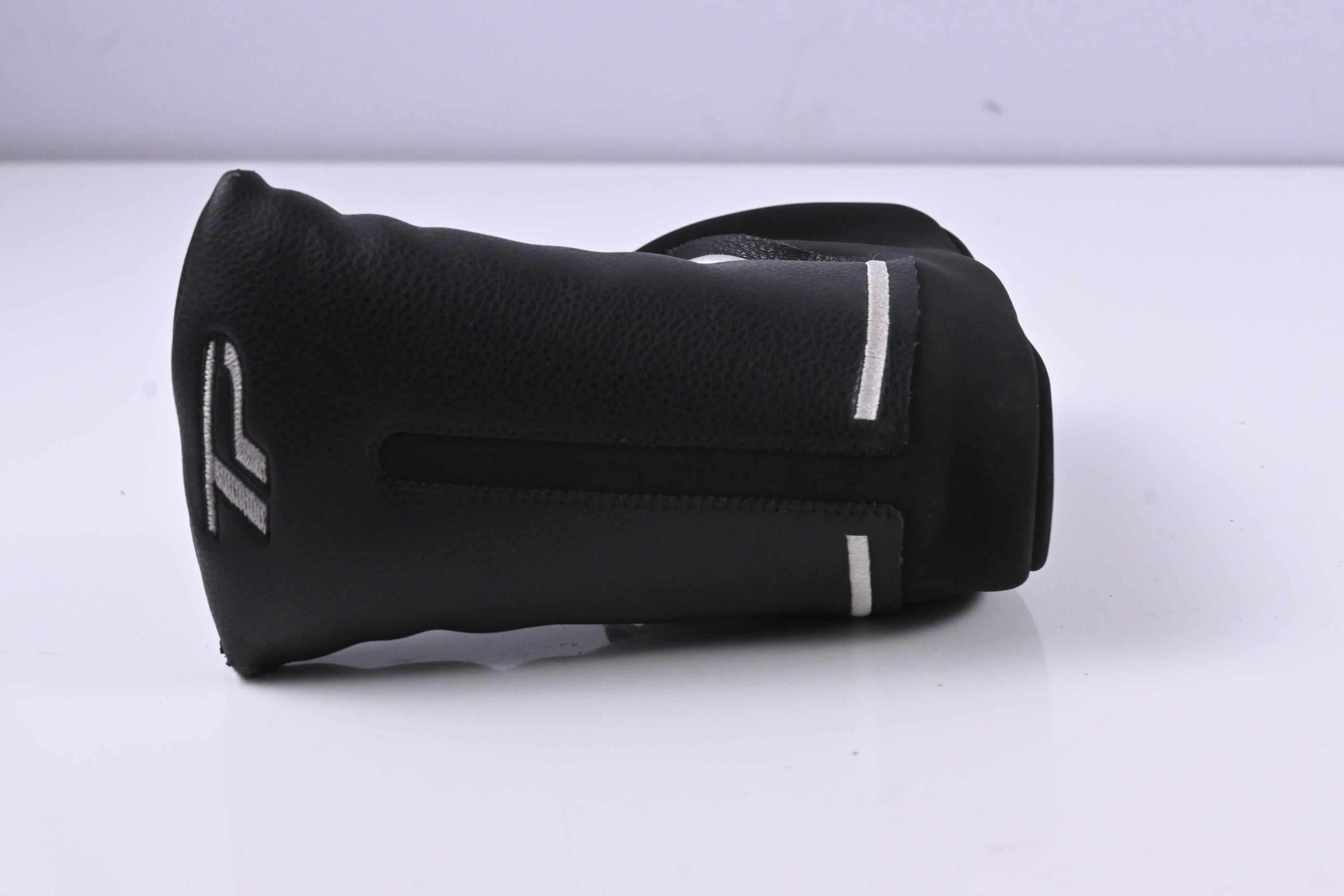 Taylormade TP Black Collection Soto 1 Putter / 34 Inch