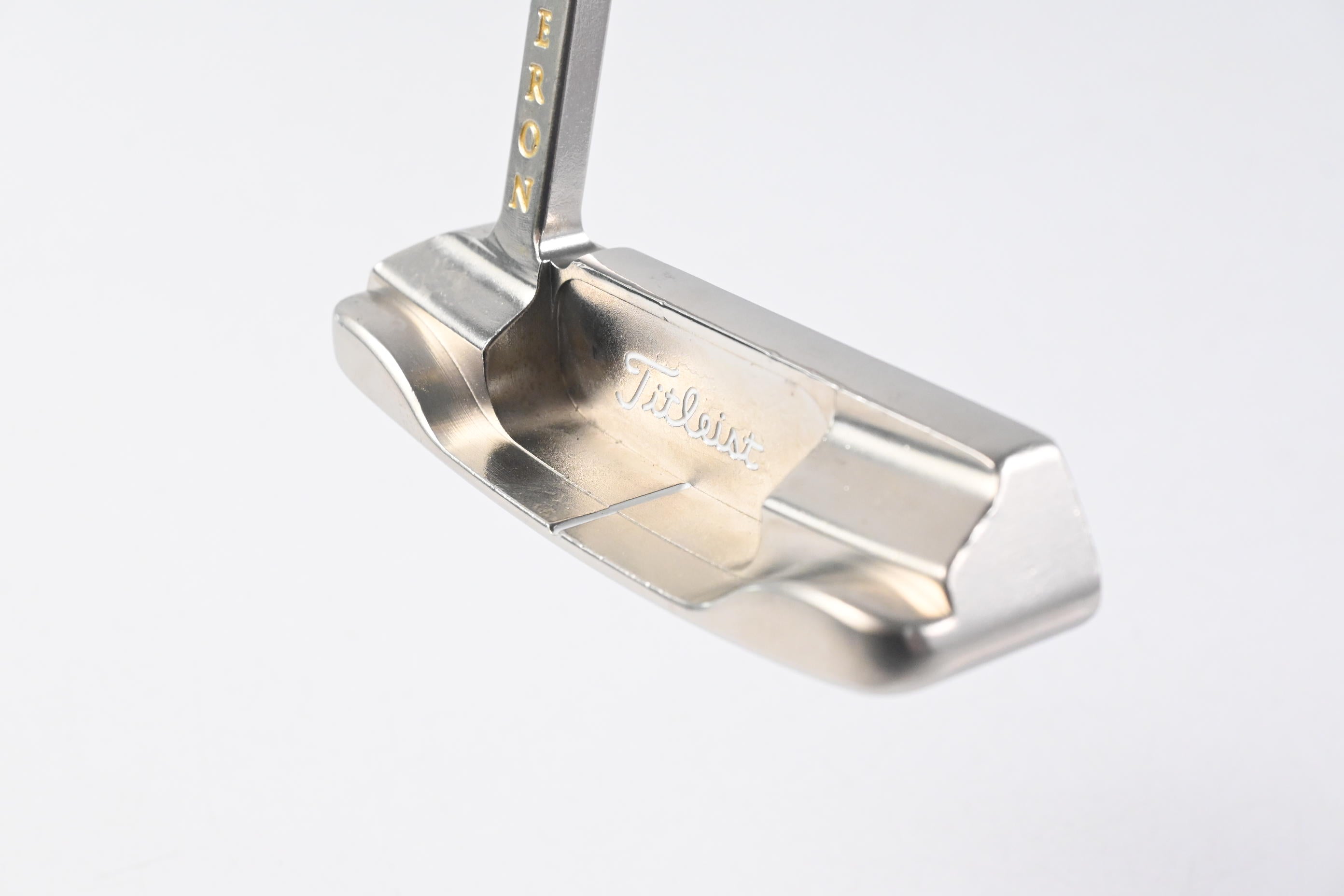 Scotty Cameron Pro Platinum Newport Mid Slant Putter / 35 Inch / Refurbished