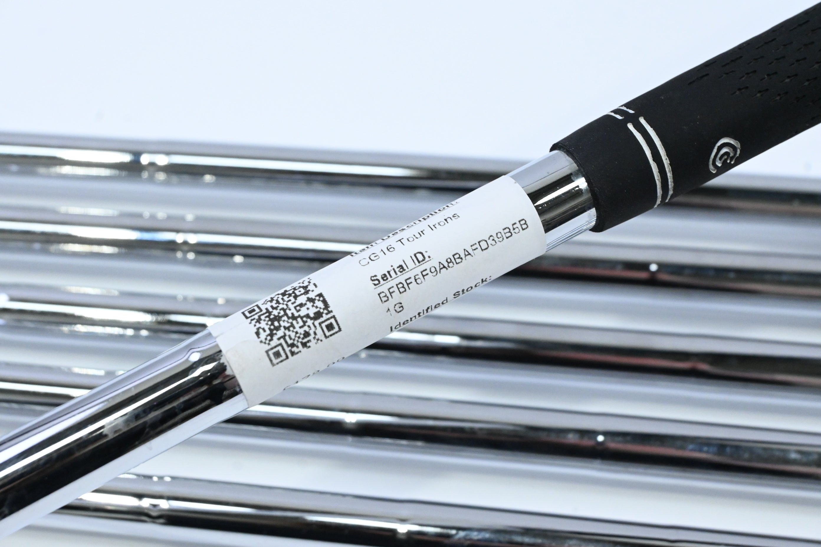 Cleveland CG16 Tour Irons / 4-9 / Regular Flex Steel Shafts