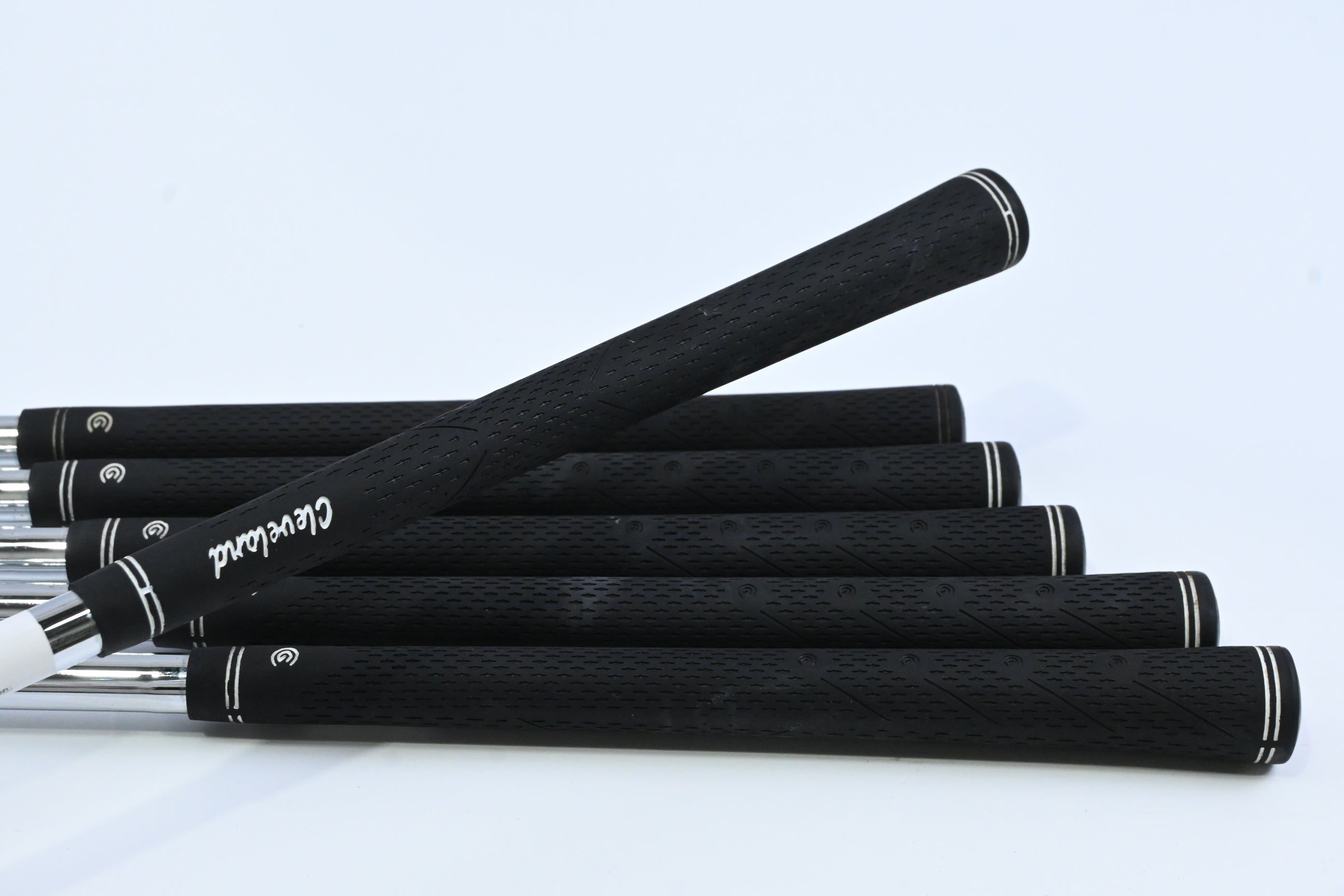 Cleveland CG16 Tour Irons / 4-9 / Regular Flex Steel Shafts