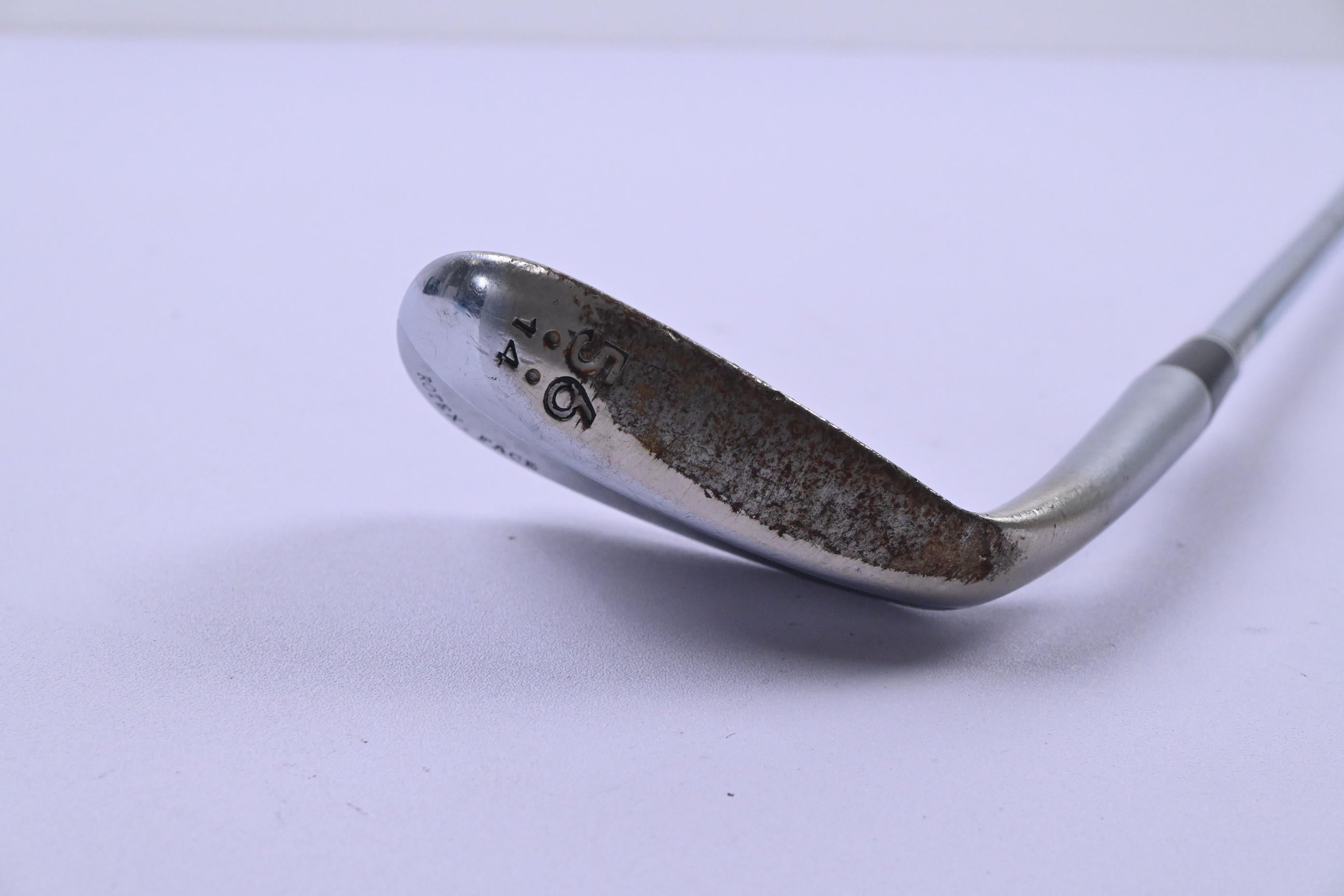 Cleveland 588 RTX Sand Wedge / 56 Degree / Wedge Flex Dynamic Gold Shaft