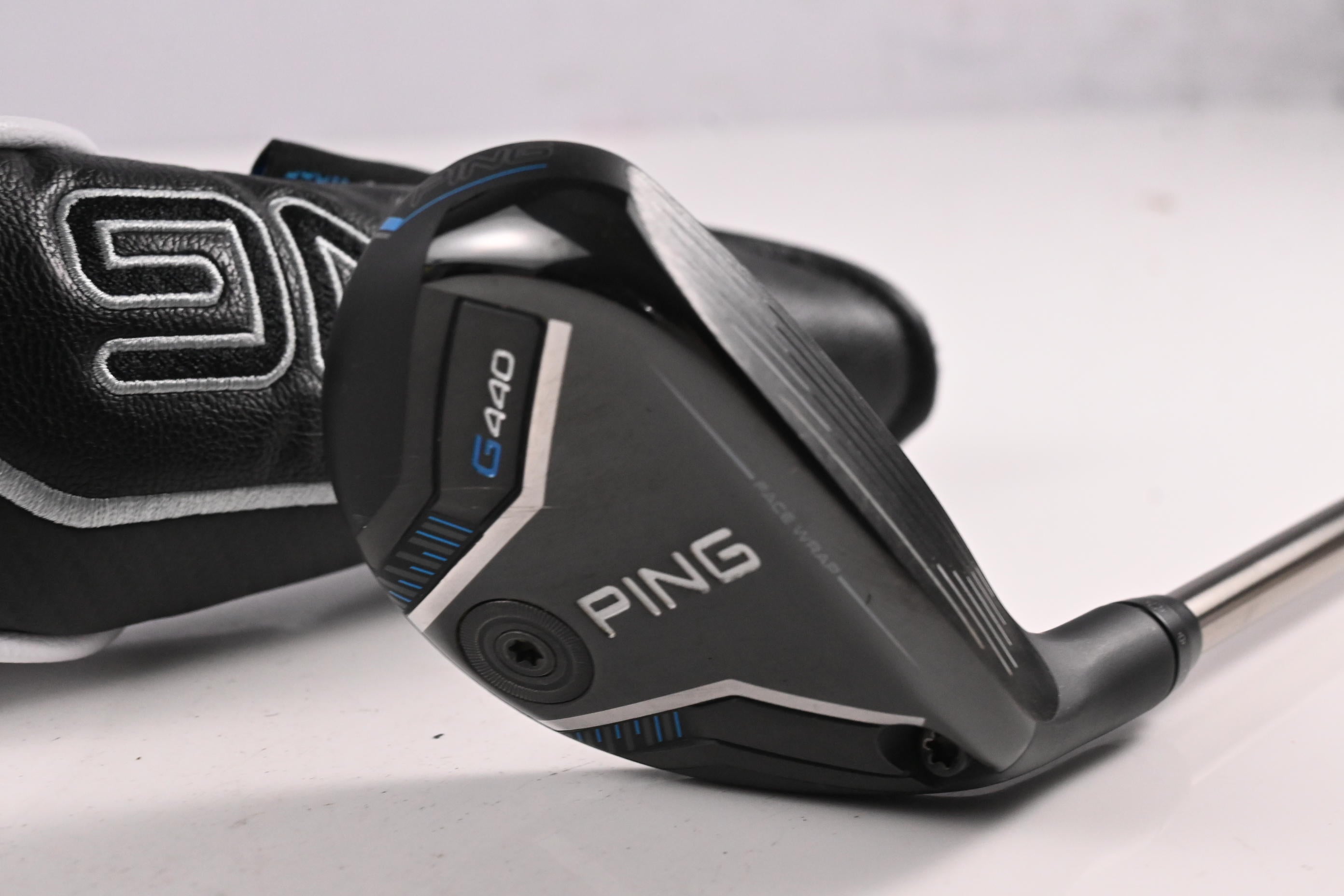 Ping G440 #4 Hybrid / 23 Degree / Stiff Flex Ping Tour 2.0 Chrome 85 Shaft