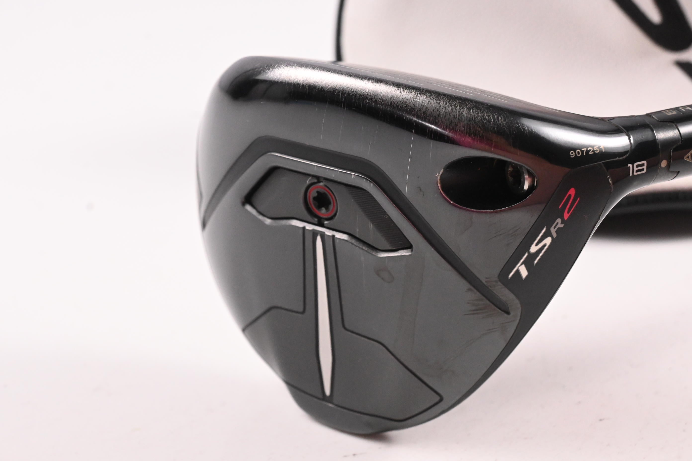 Titleist TSR2 #5 Wood / 18 Degree / Regular Flex Tensei AV RAW Blue 65 Shaft