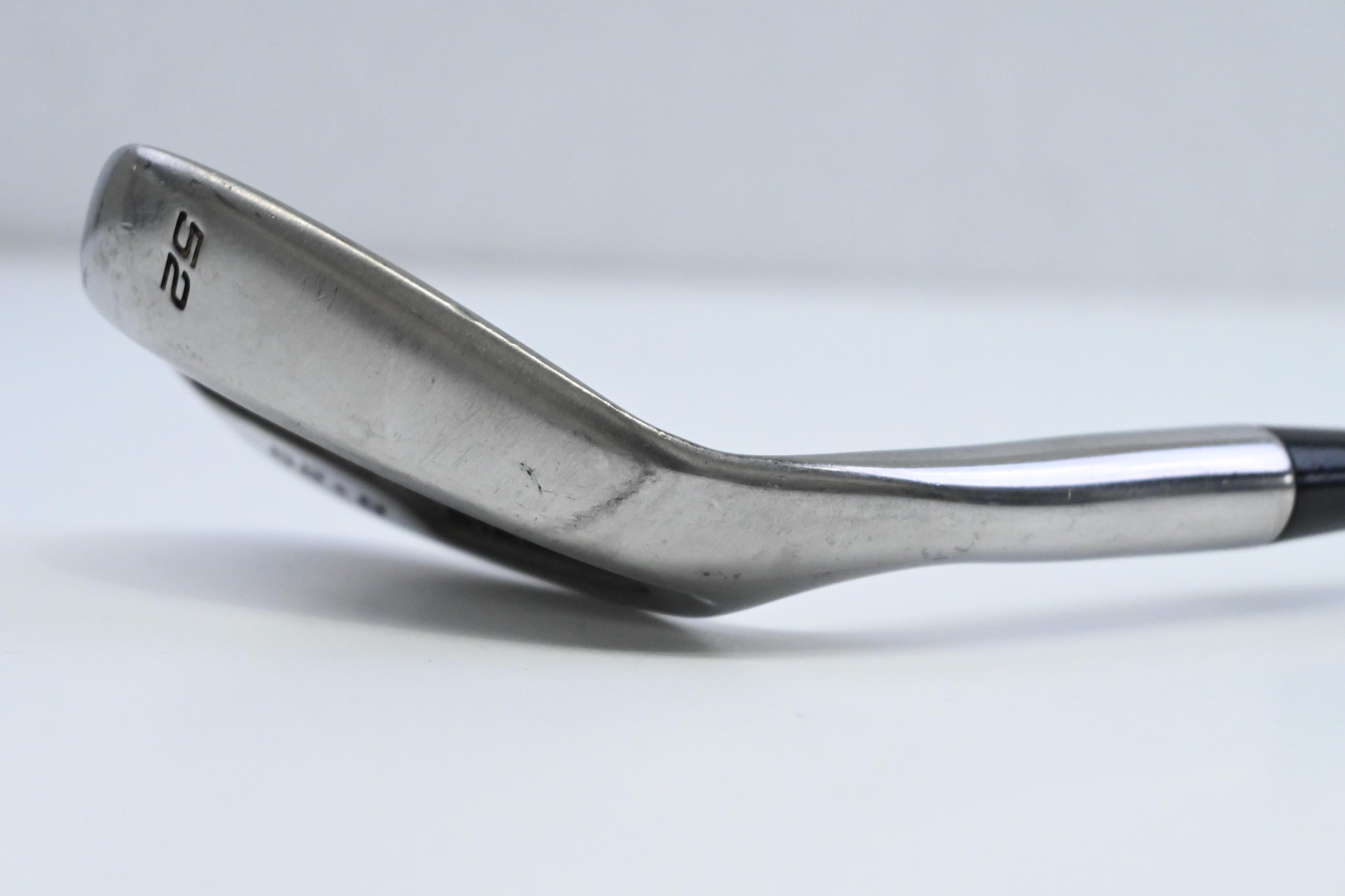Fazer B12 Gap Wedge / 52 Degree / Wedge Flex Steel Shaft