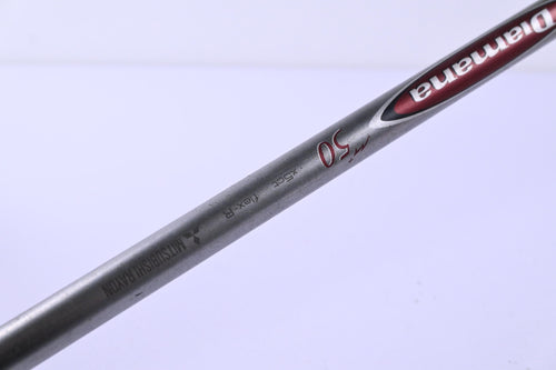 Titleist 915 D2 Driver / 12 Degree / Regular Flex Diamana M+ Red 50 Shaft