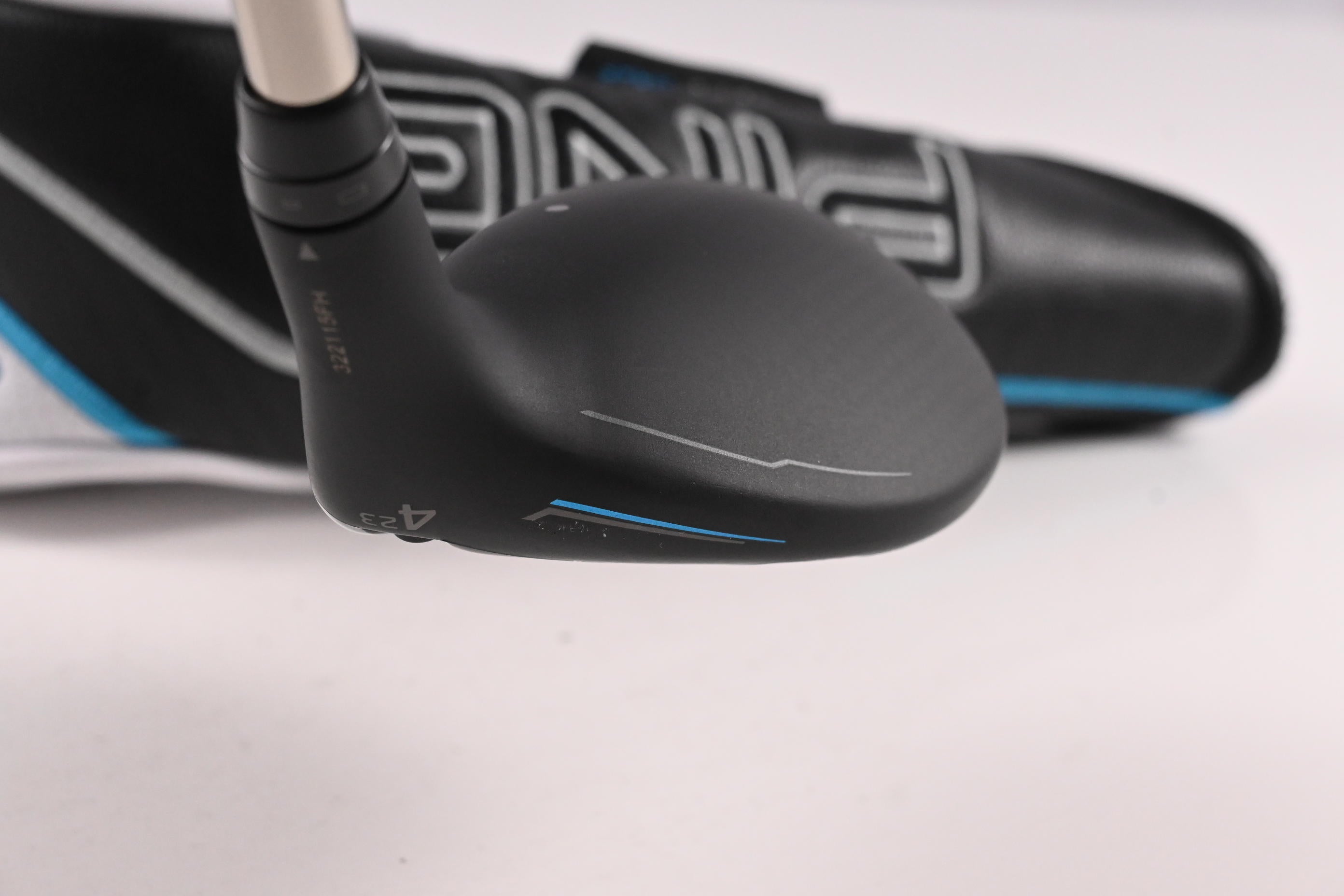 Ping G440 #4 Hybrid / 23 Degree / Stiff Flex Ping Tour 2.0 Chrome 85 Shaft