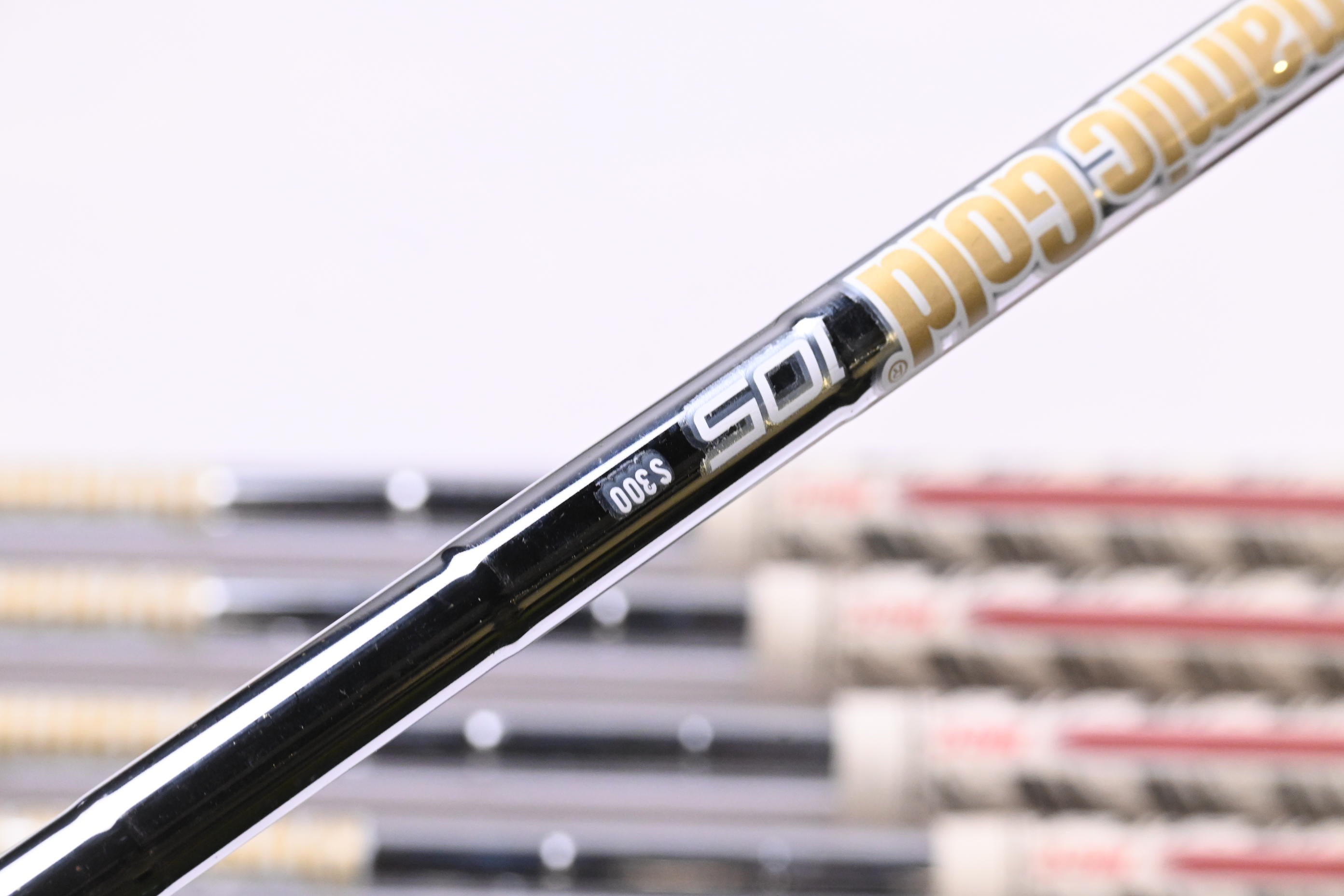 Taylormade Stealth Irons / 4-PW / Stiff Flex Dynamic Gold 105 S300 Shafts