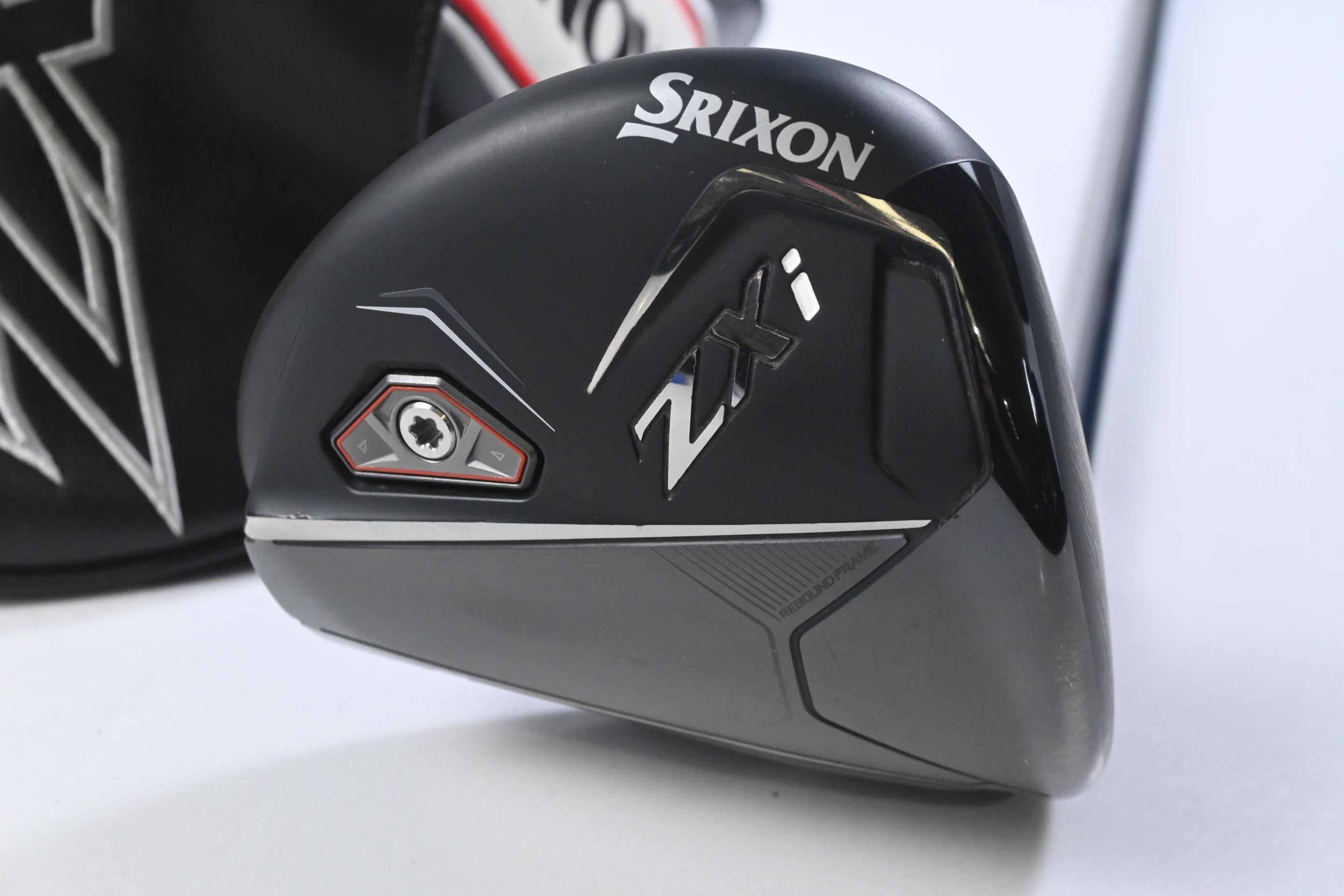 Srixon ZXi Driver / 10.5 Degree / X-Flex Ventus TR Blue 6 Shaft