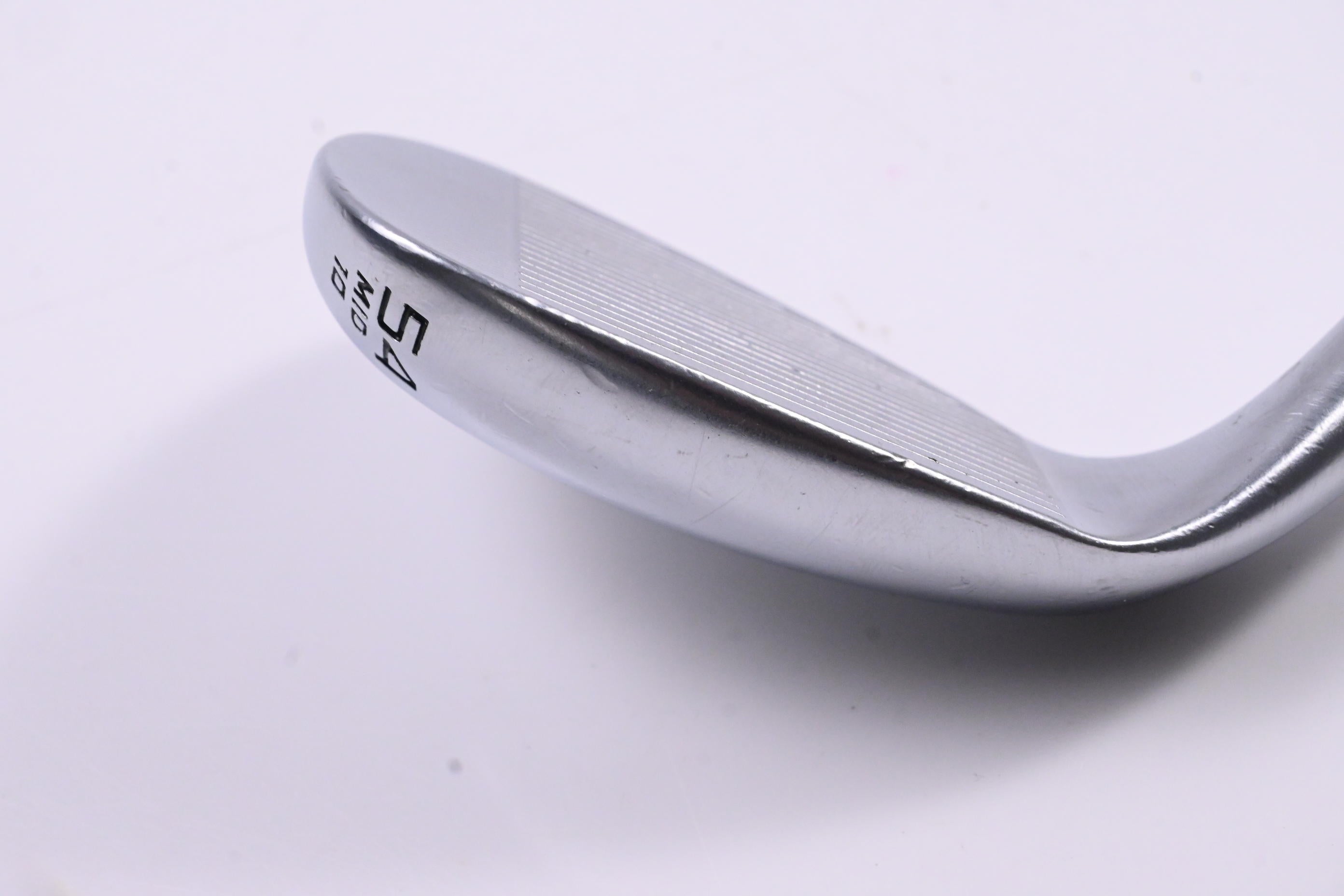 Cleveland RTX ZipCore Sand Wedge / 54 Degree / Wedge Flex Dynamic Gold Spinner
