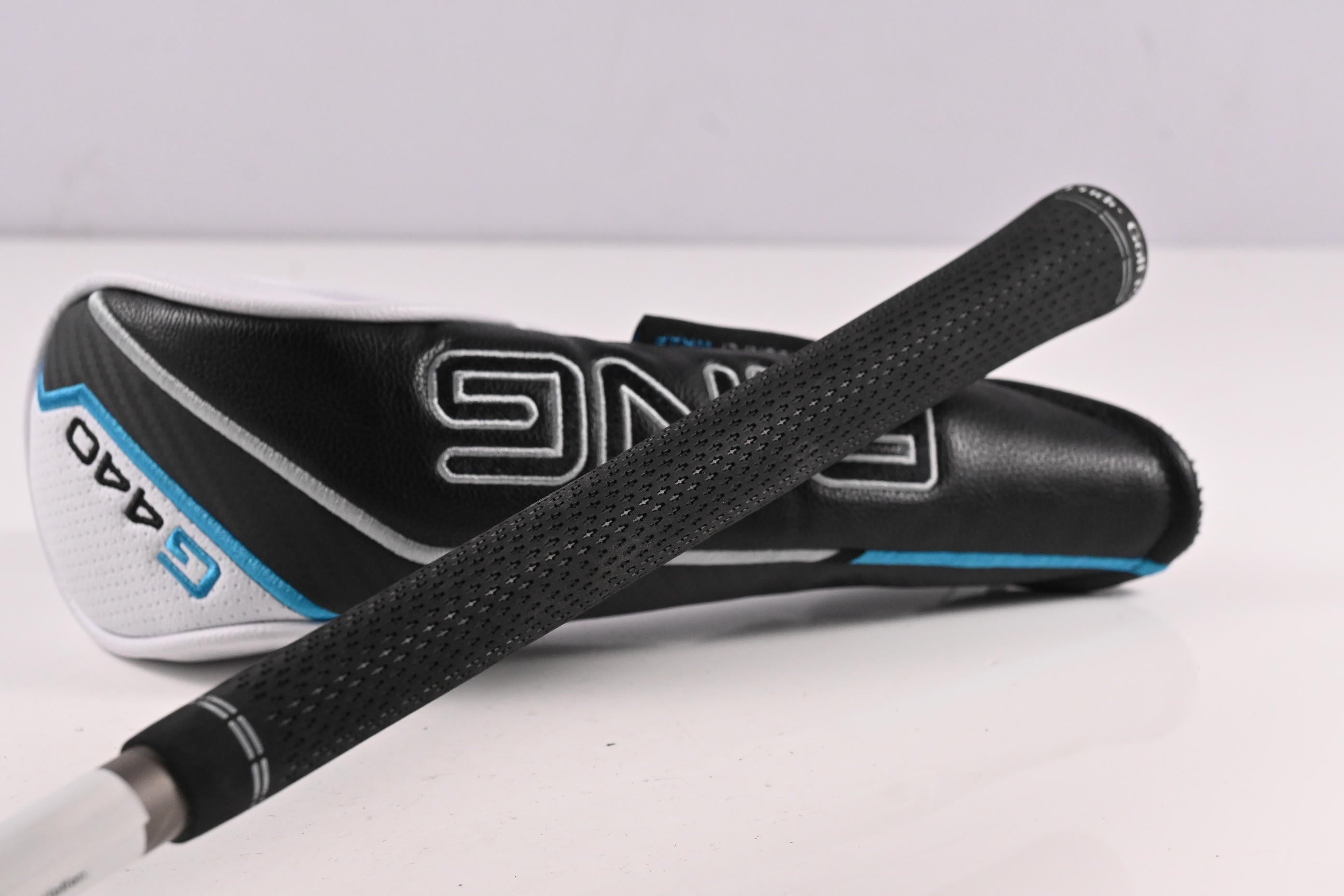 Ping G440 #4 Hybrid / 23 Degree / Stiff Flex Ping Tour 2.0 Chrome 85 Shaft
