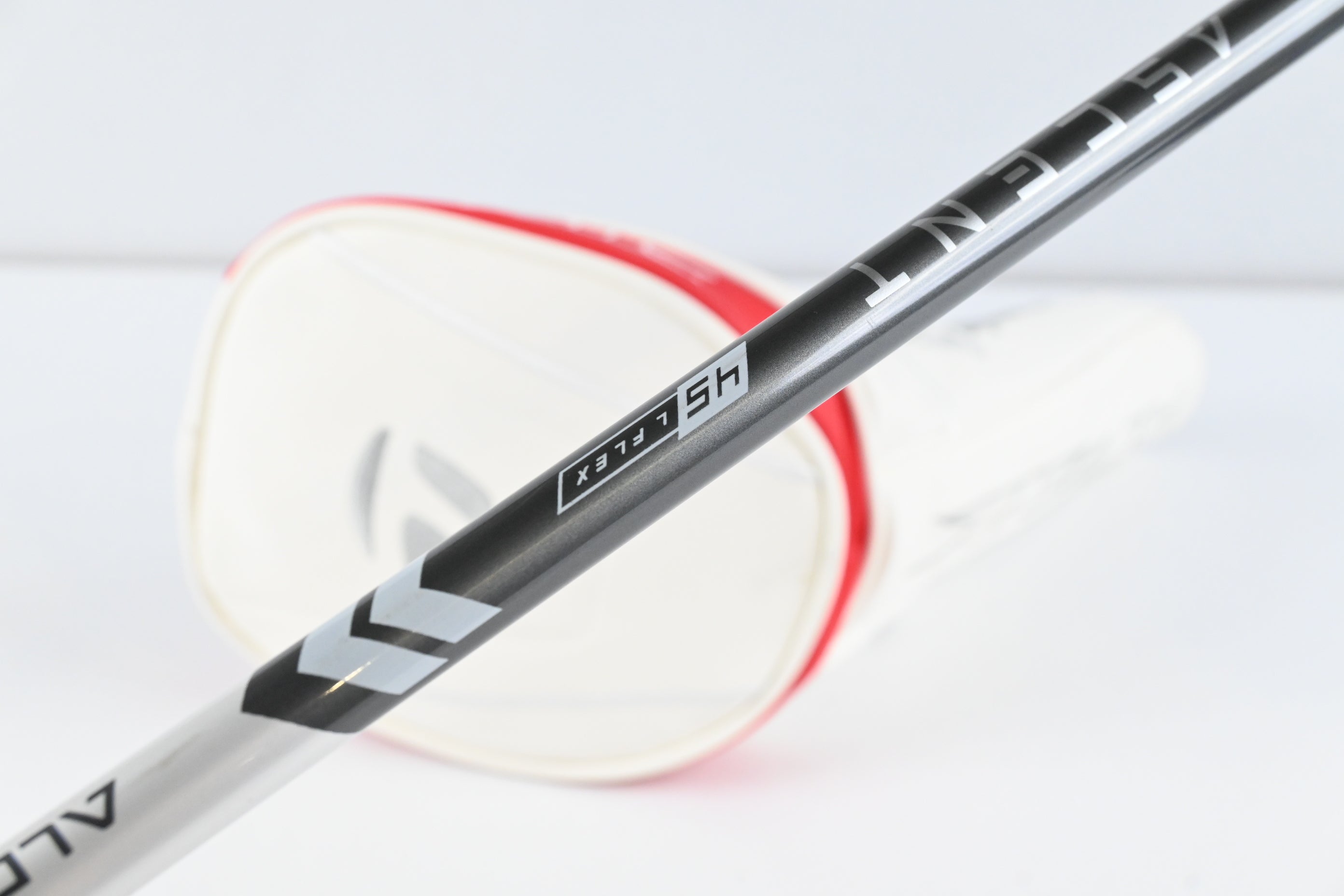 Ladies Taylormade Stealth Driver / 12 Degree / Ladies Flex Aldila Ascent 45
