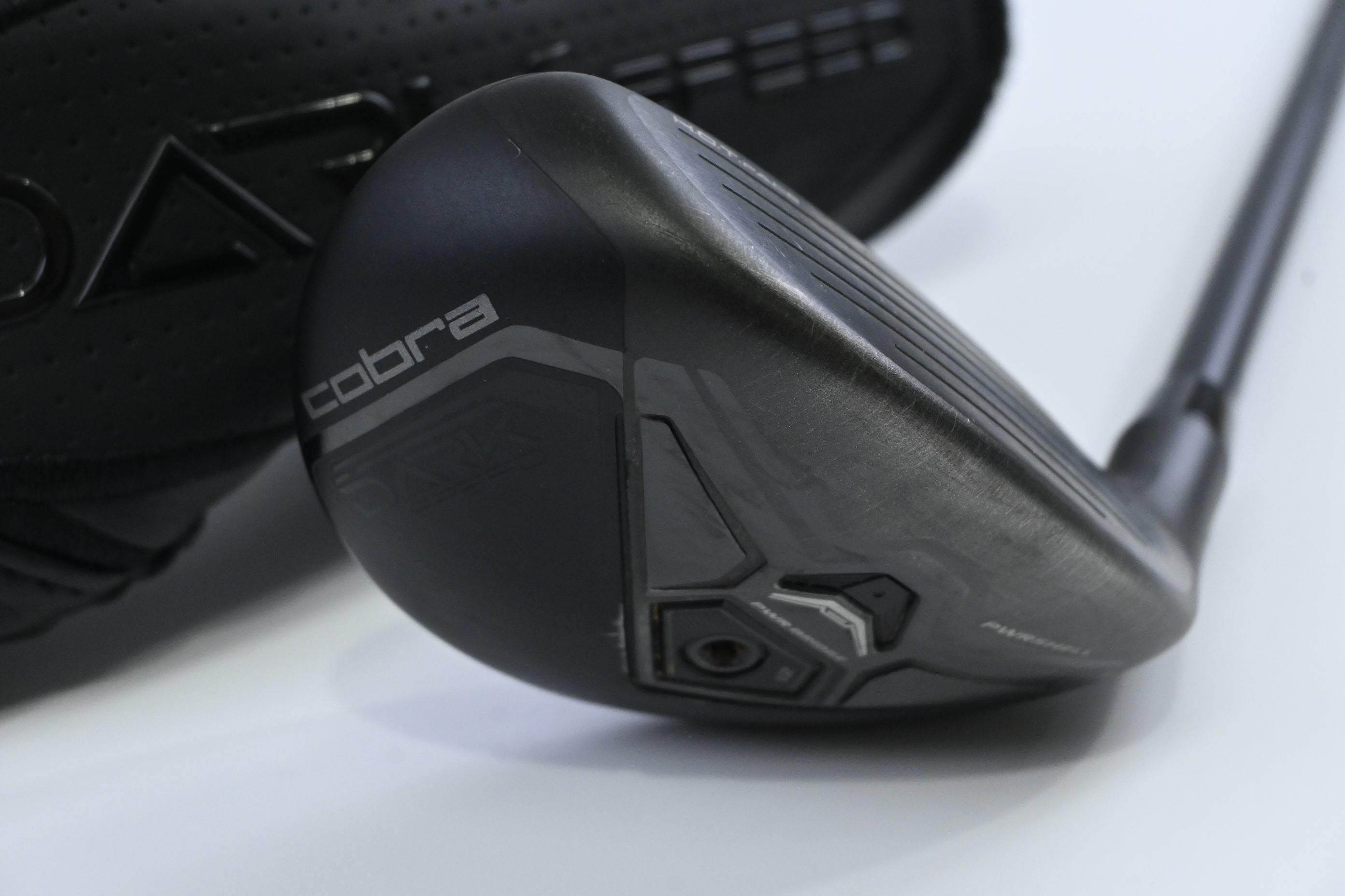 Cobra Darkspeed #4 Hybrid / 21 Degree / Regular Flex KBS PGI 75 Shaft