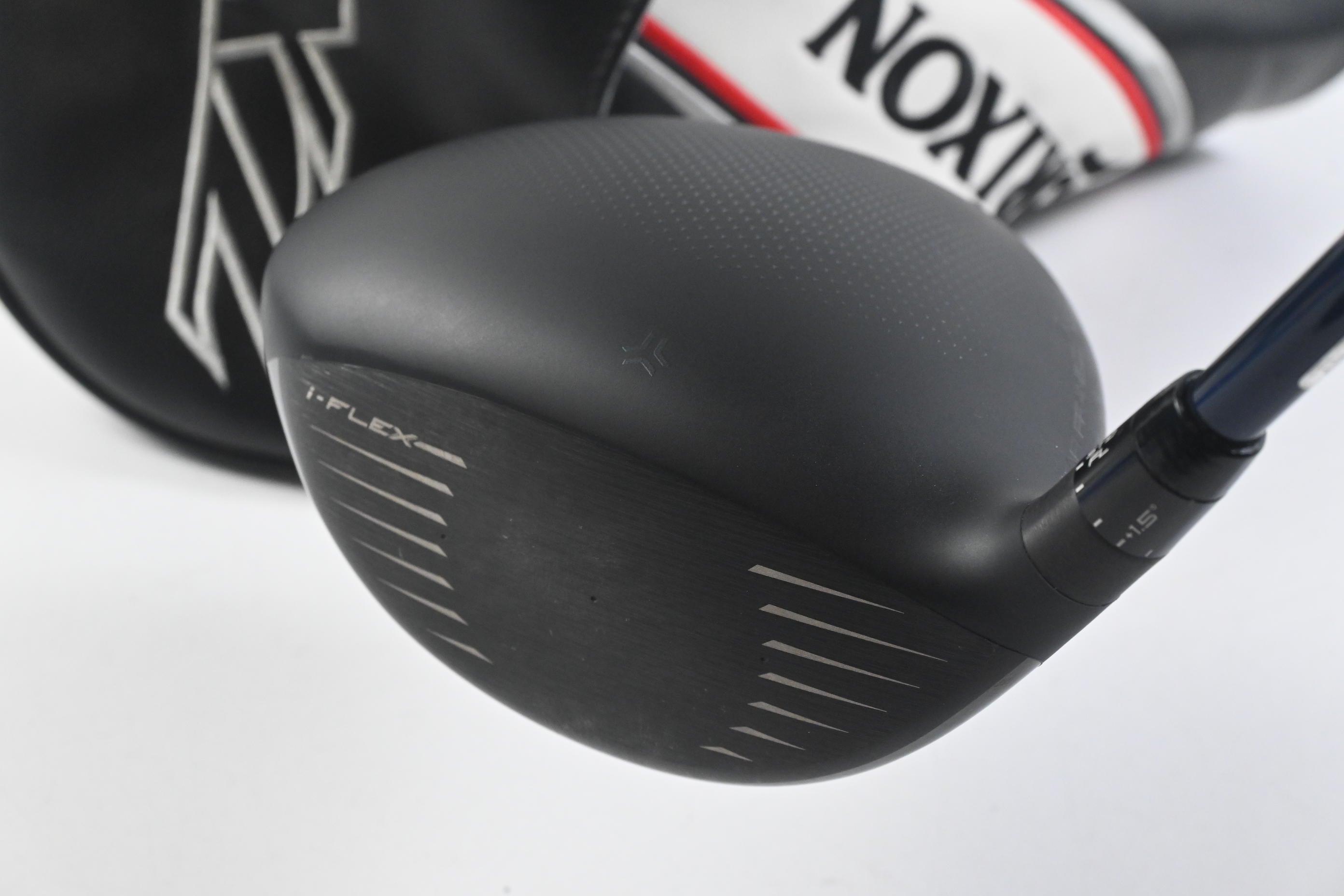 Srixon ZXi Driver / 10.5 Degree / X-Flex Ventus TR Blue 6 Shaft