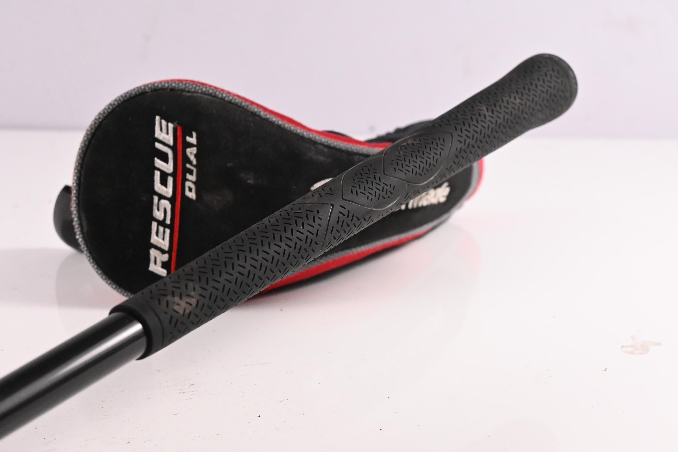Taylormade Rescue Dual #3 Hybrid / 19 Degree / Stiff Flex Taylormade 65 Shaft