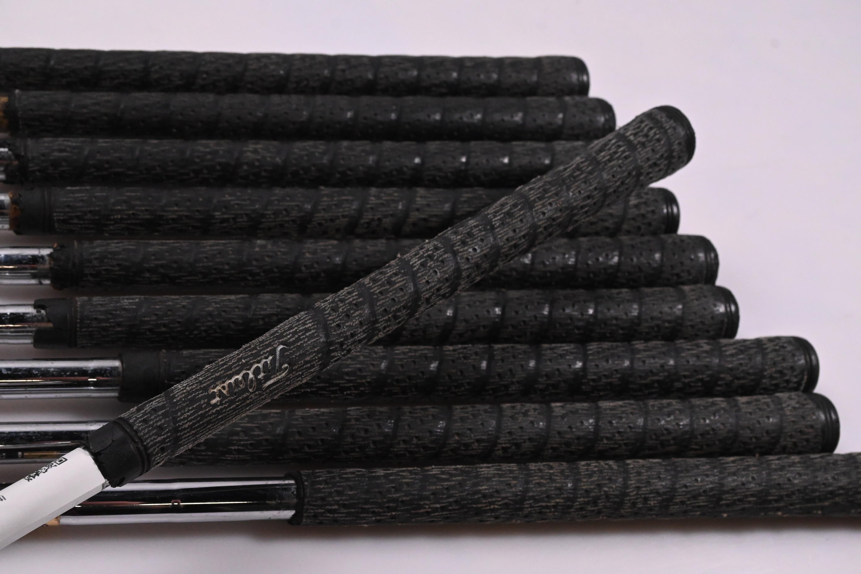 Titleist DCI Black Irons / 1+3-PW+SW / Regular Flex Titleist Tri Spec Shafts