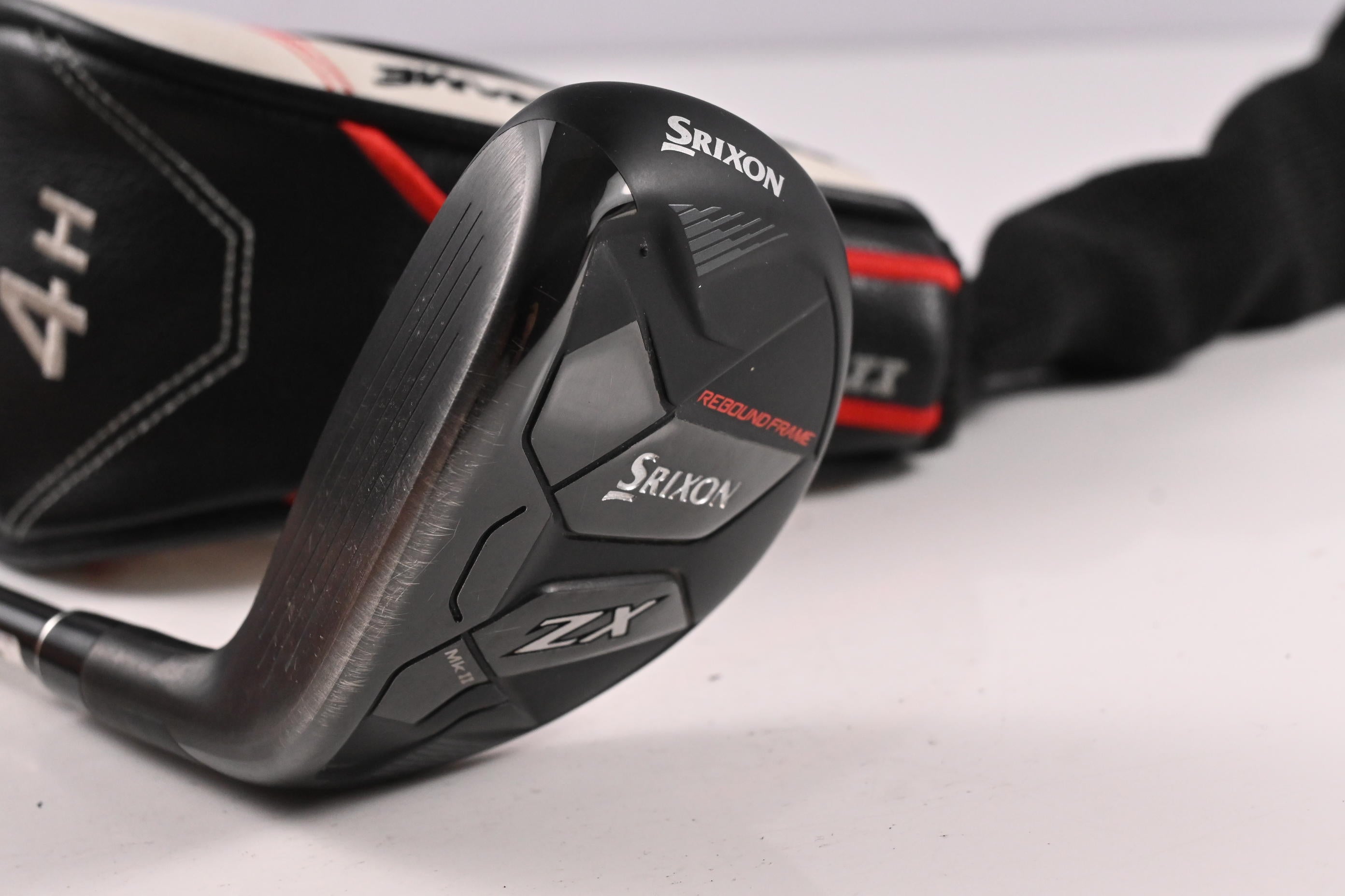 Left Hand Srixon ZX Mk II 2023 #4 Hybrid / 22 Degree / Regular Flex HZRDUS RDX