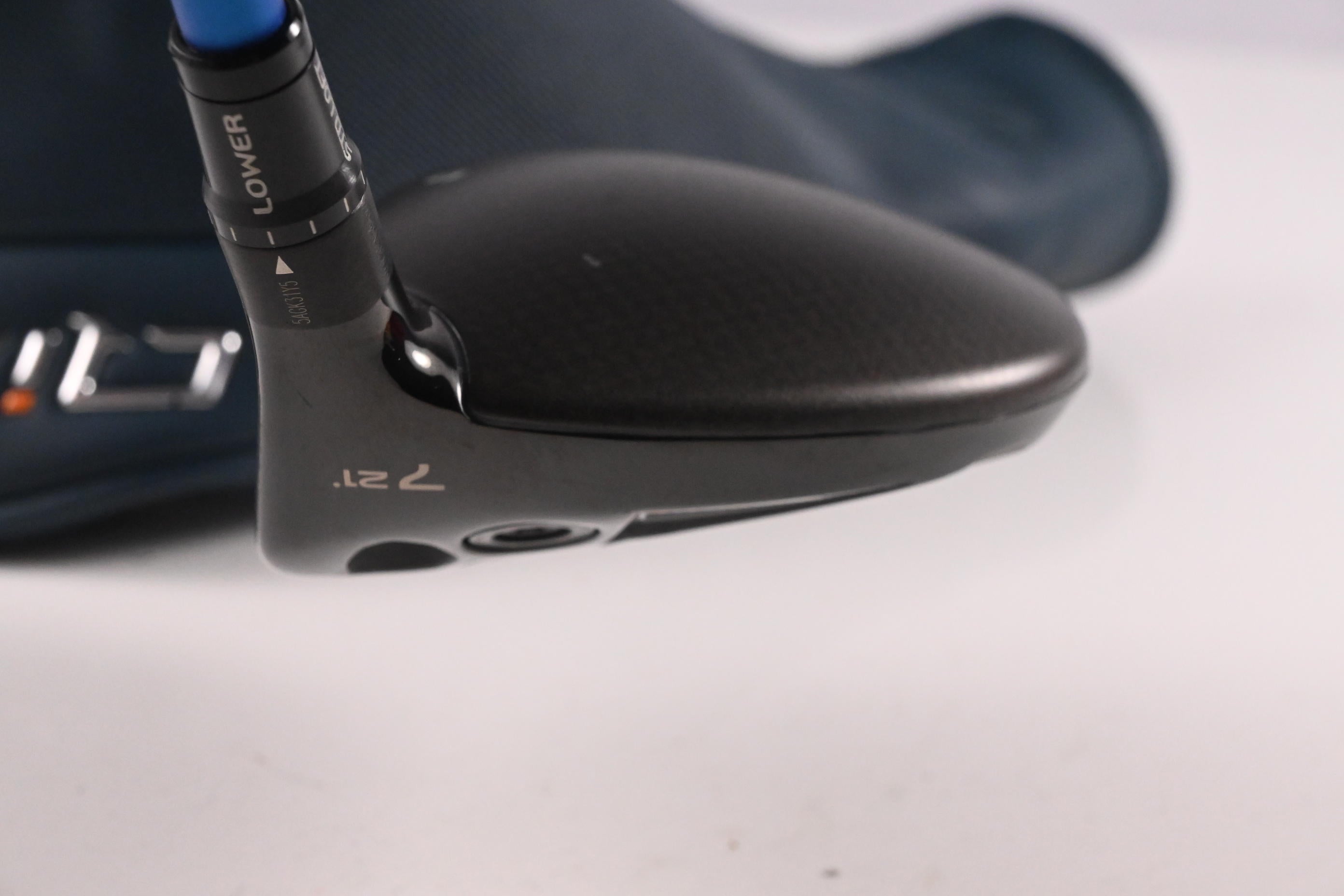 Taylormade Qi4D Tour #7 Wood / 21 Degree / X-Flex Denali Frost Blue 70 Shaft