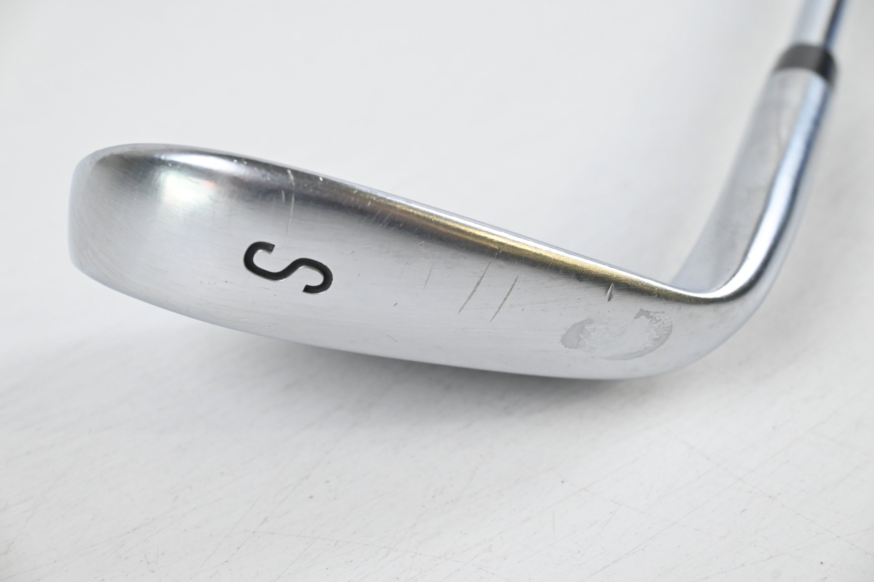 Taylormade Qi Sand Wedge / 54 Degree / Stiff Flex KBS MAX MT 85 Shaft