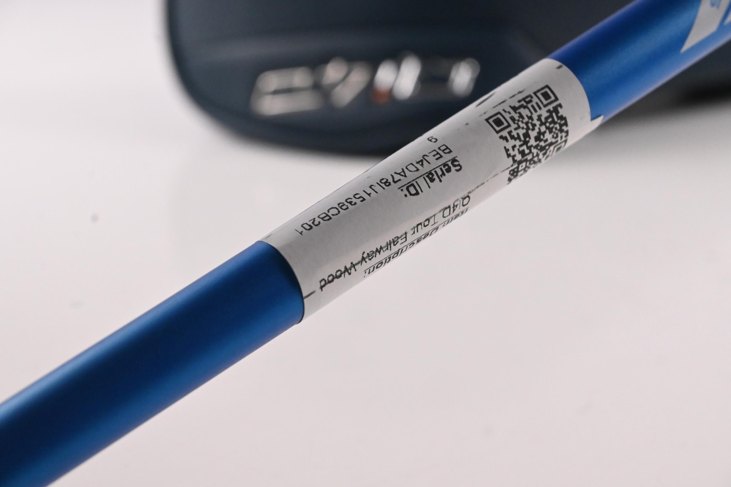 Taylormade Qi4D Tour #7 Wood / 21 Degree / X-Flex Denali Frost Blue 70 Shaft