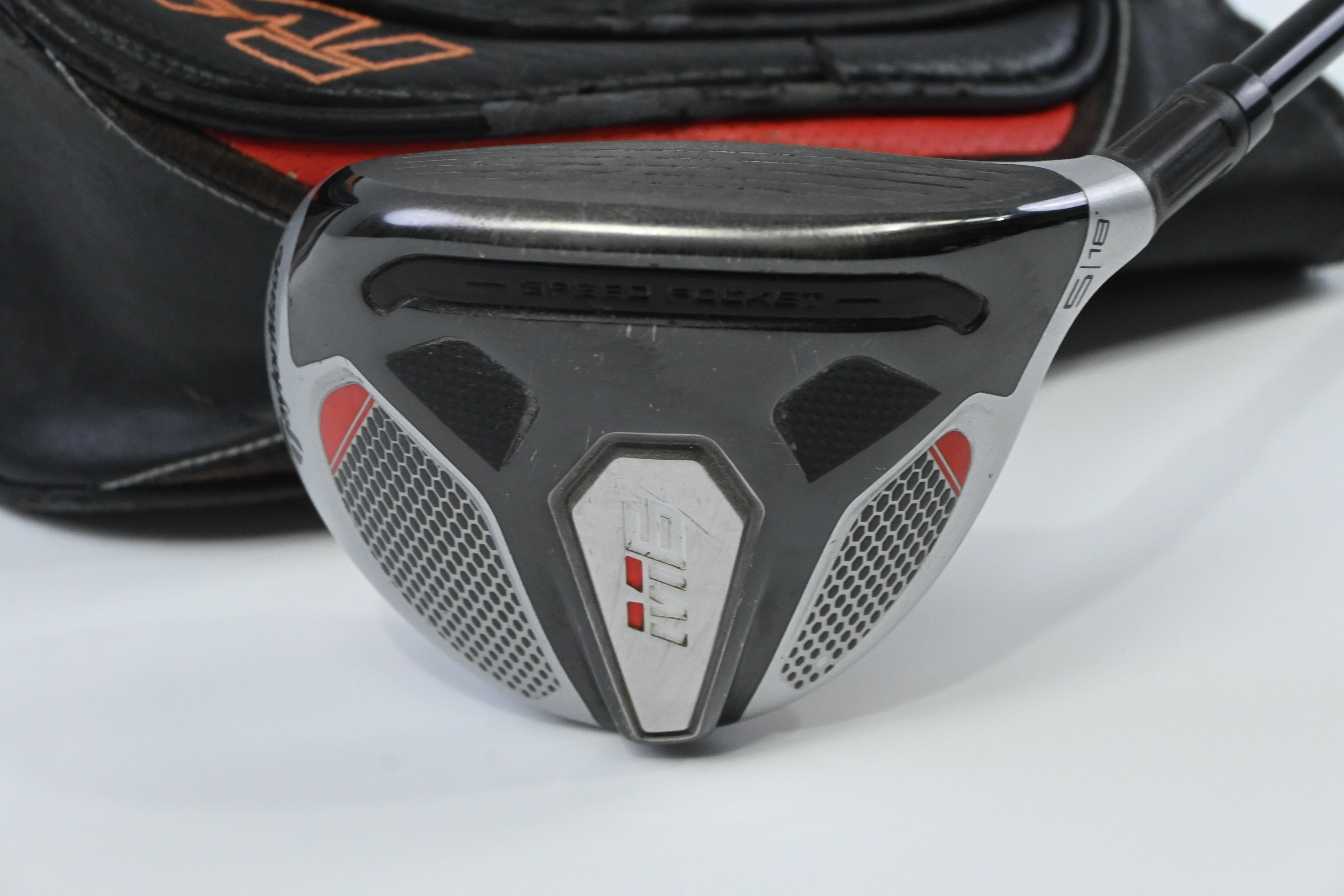 Taylormade M6 #5 Wood / 18 Degree / Stiff Flex Fujikura Atmos Orange 6 Shaft