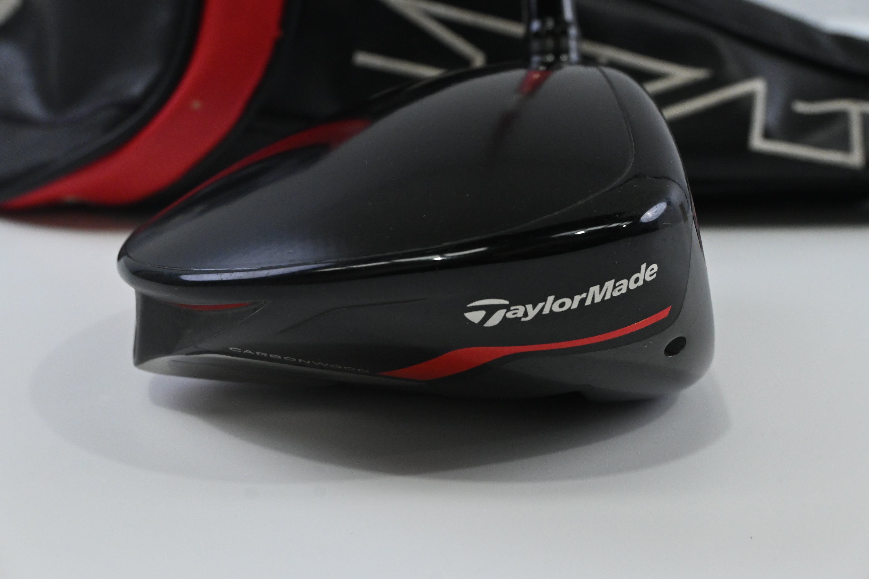 Taylormade Stealth Plus Driver / 10.5 Degree / Stiff Flex Fujikura Speeder NX 60